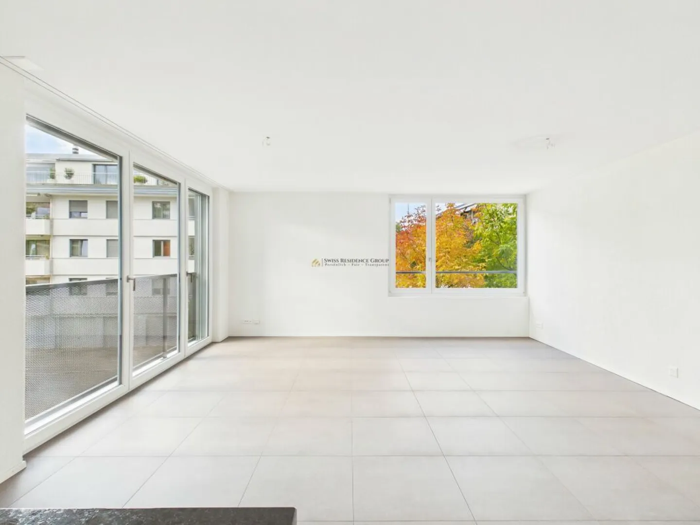 Appartement lumineux de 4,5 pièces avec grand balcon ensoleillé - Photo 1 sur 13