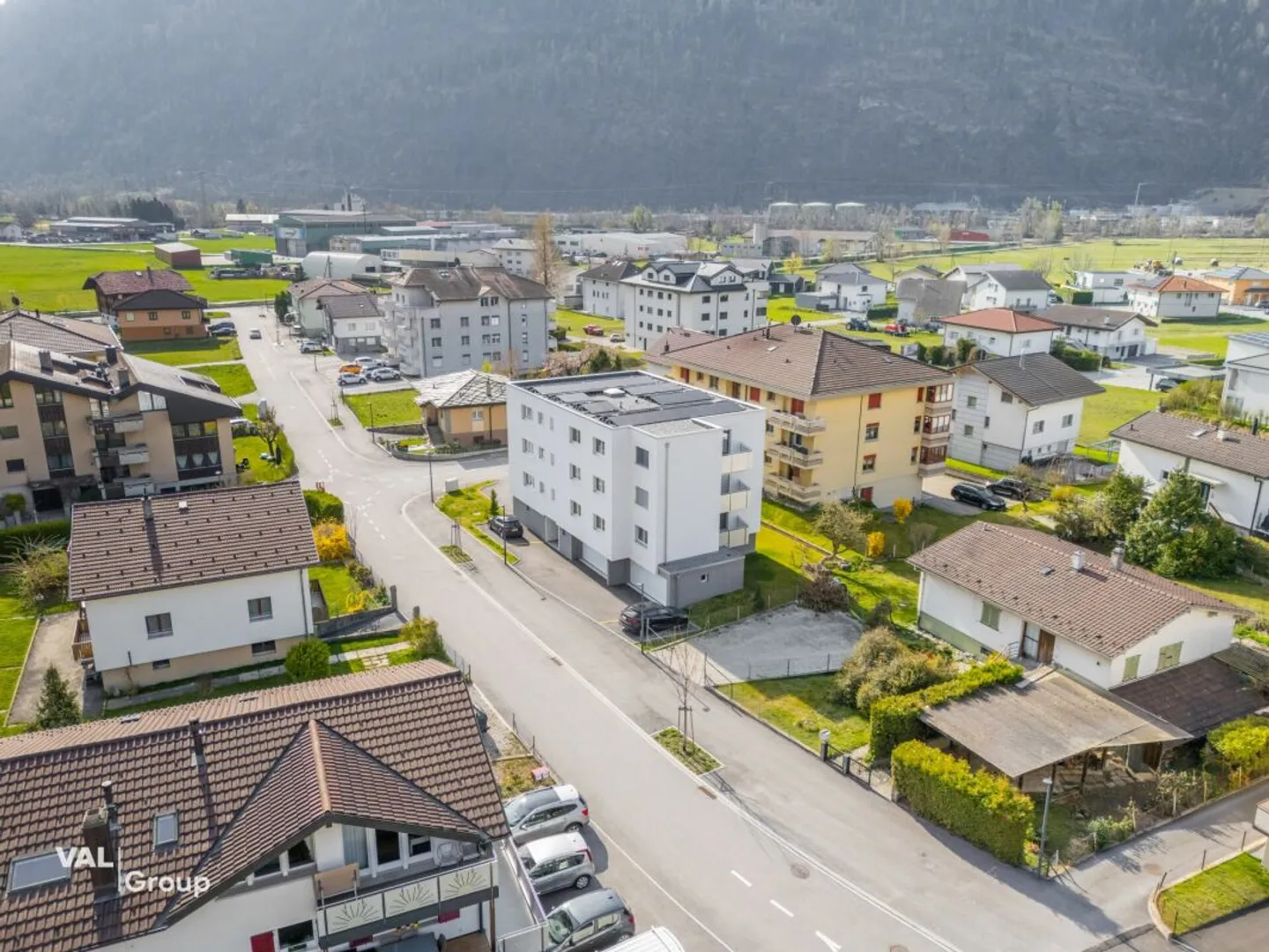 Modern 3.5-room new apartment on the 1st floor - sunny and quiet location - Photo 8 of 11