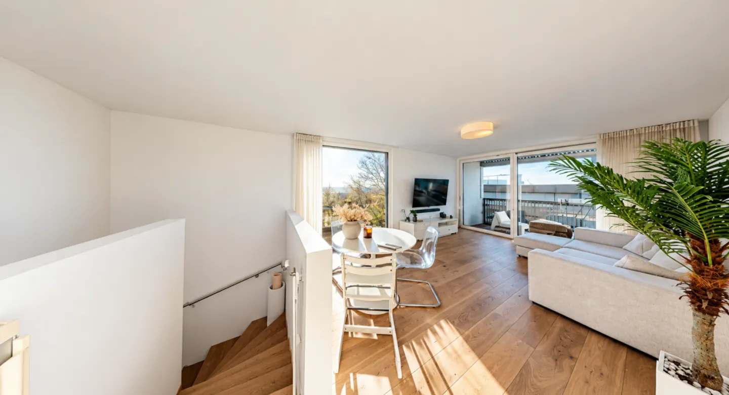 Sun from early to late! Your new home with a panorama - Photo 5 of 13