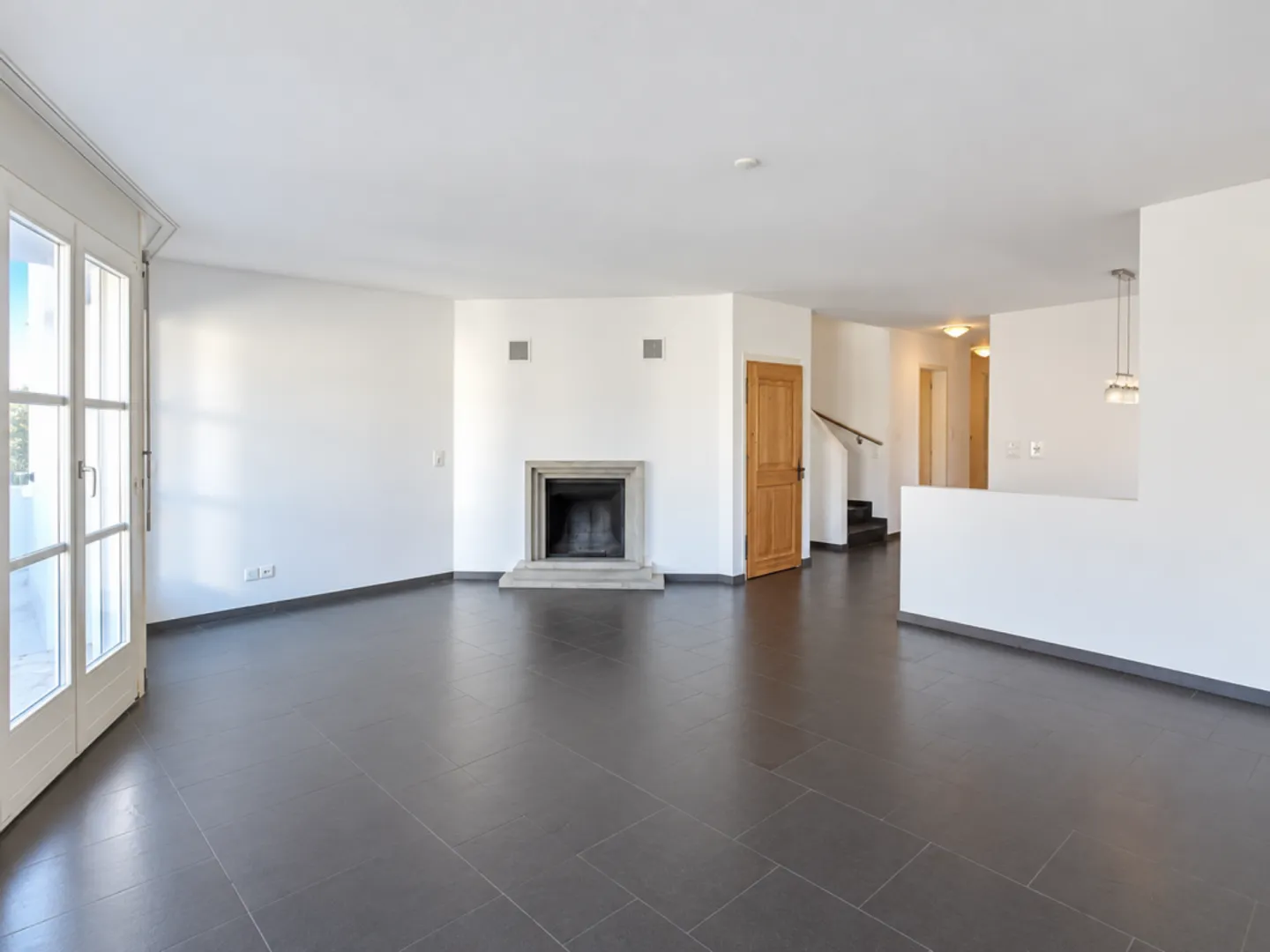 Appartamento duplex 4 1/2 locali in posizione centrale - Foto 1 di 9