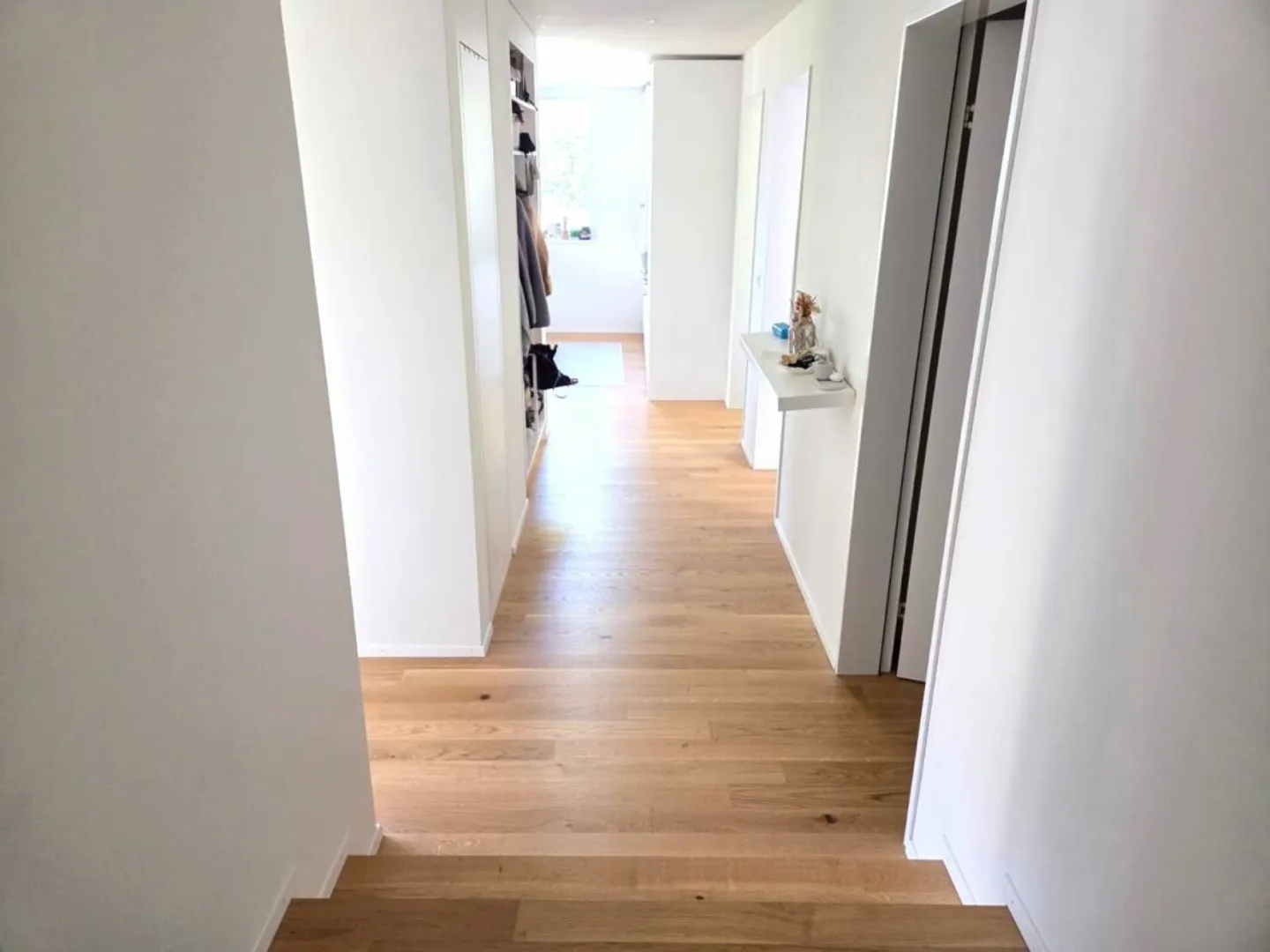 Appartement spacieux de 3 ½ pièces dans la commune la plus avantageuse en matière d'impôts du Thurgovie - Photo 4 sur 11