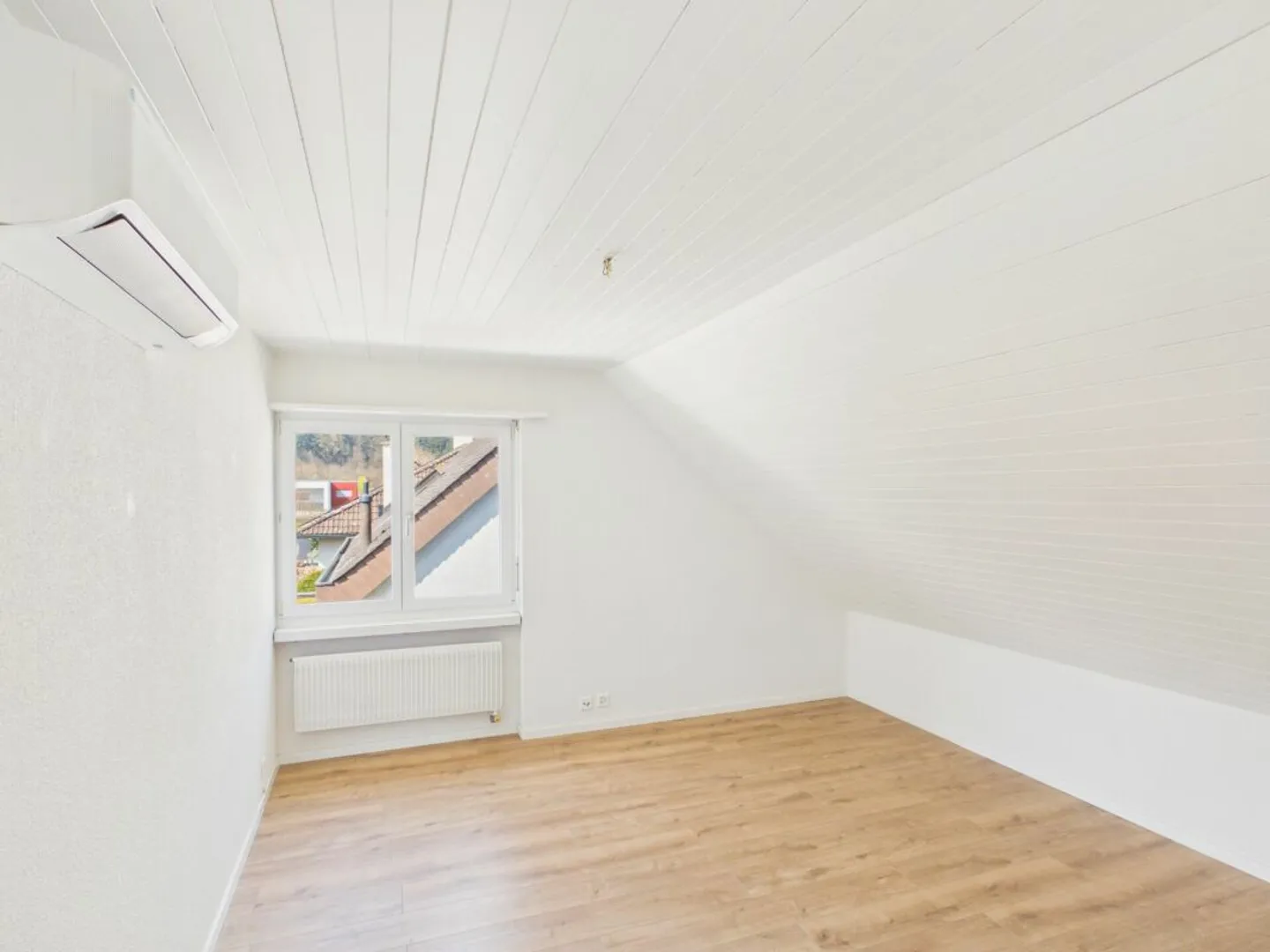 Detached family house in a quiet, child-friendly location - Photo 5 of 13