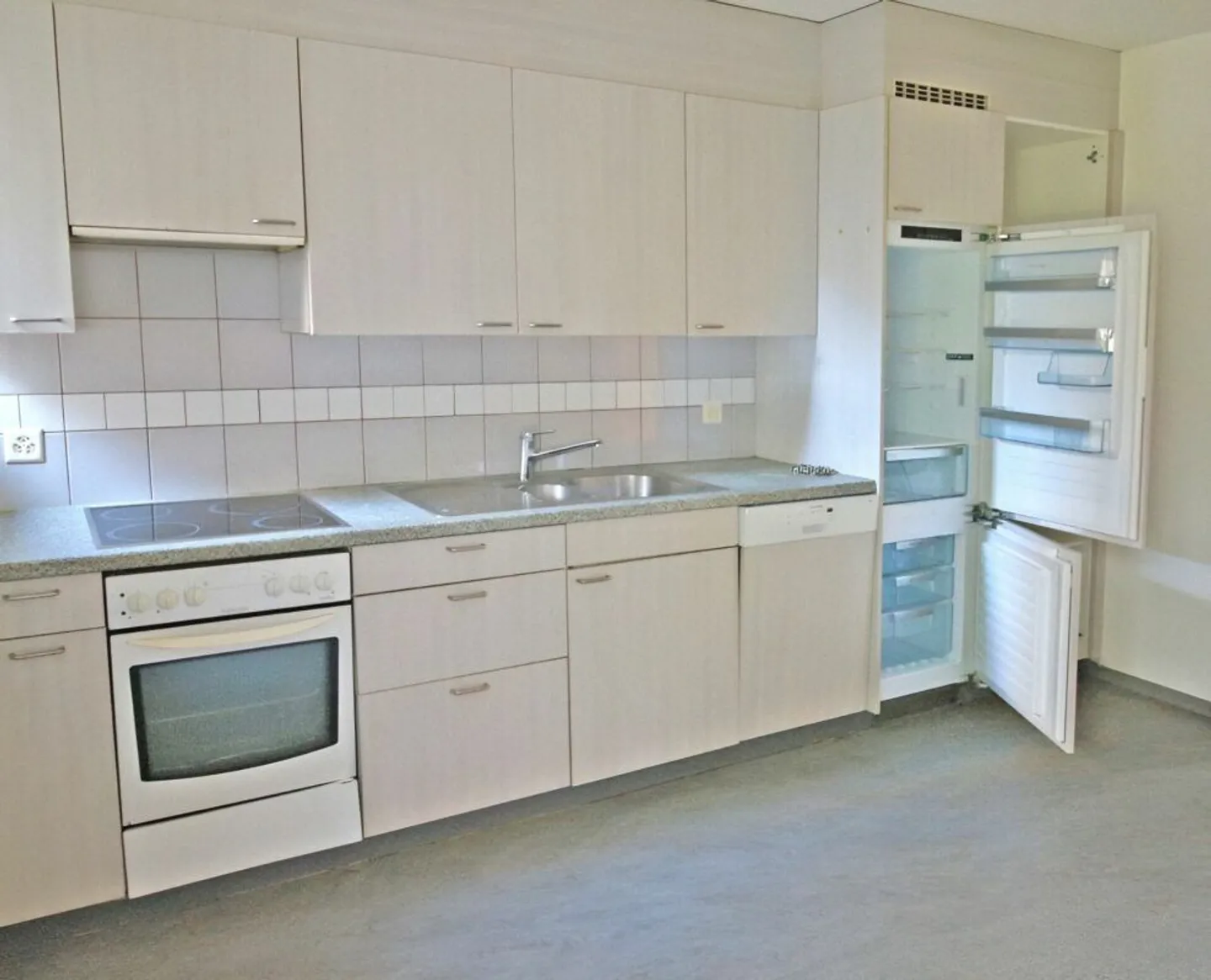 Appartement spacieux de 3.5 pièces avec balcon - Photo 3 sur 11