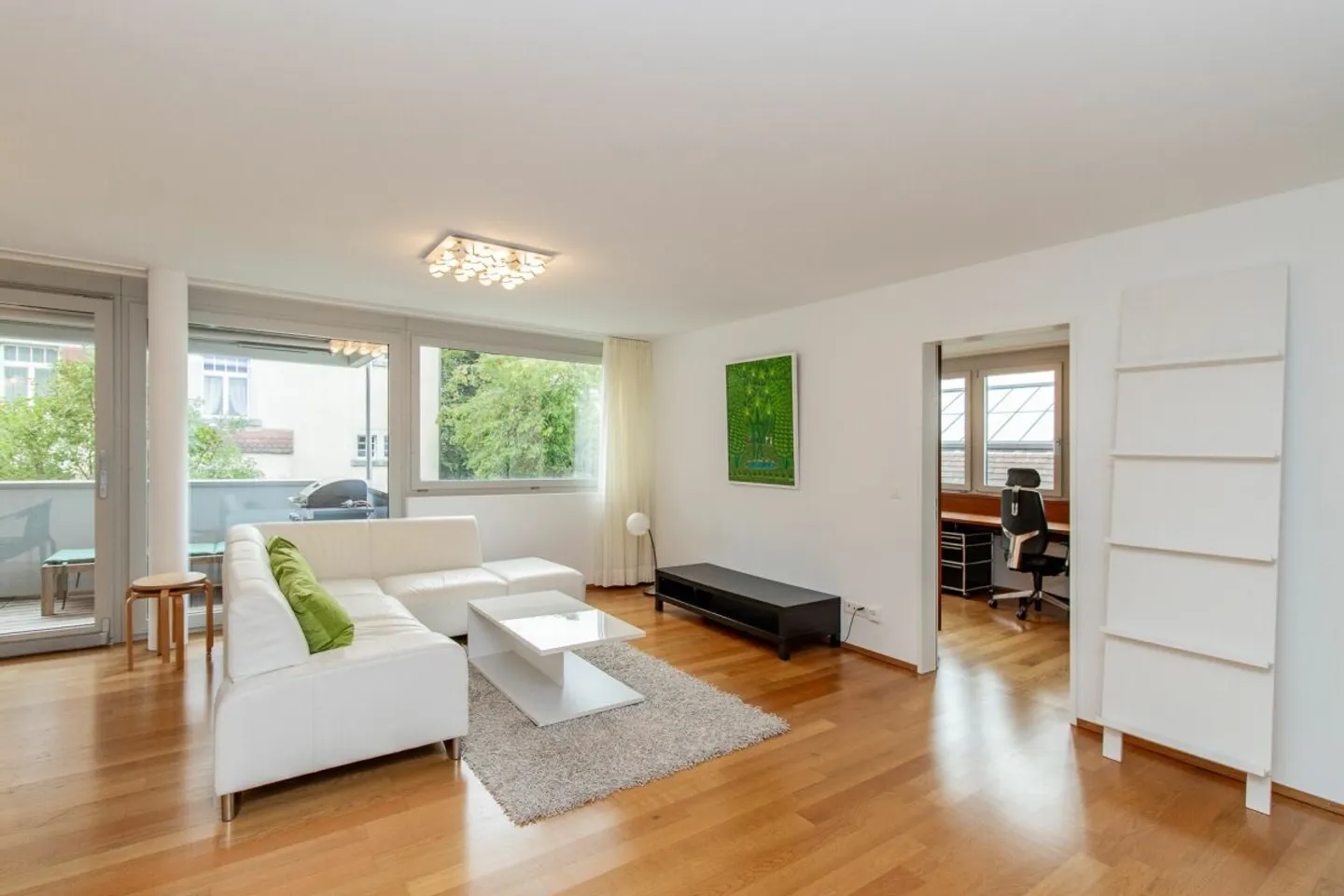 Appartamento in affitto confortevole di 4,5 stanze vicino alla HSG - completamente attrezzato e pronto per essere abitato - Foto 2 di 13