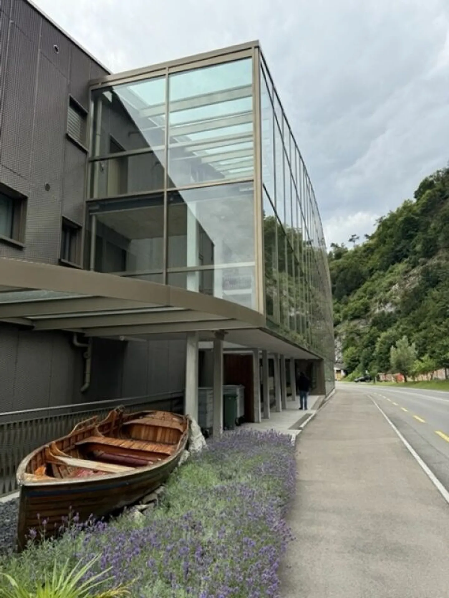 Architektonisches Juwel am See - Foto 12 von 13