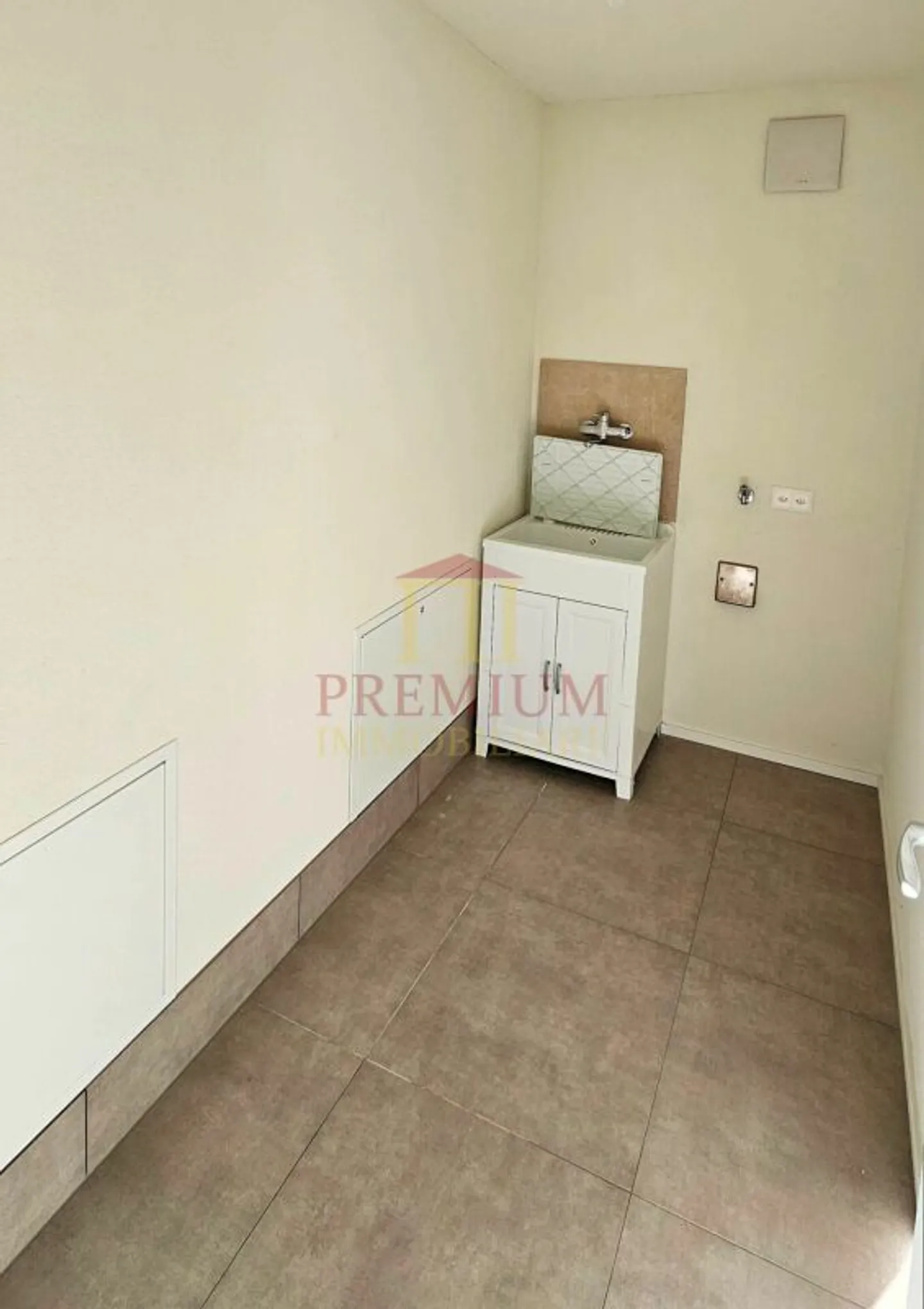 3.5-ROOM APARTMENT WITH GARDEN - Photo 5 of 7