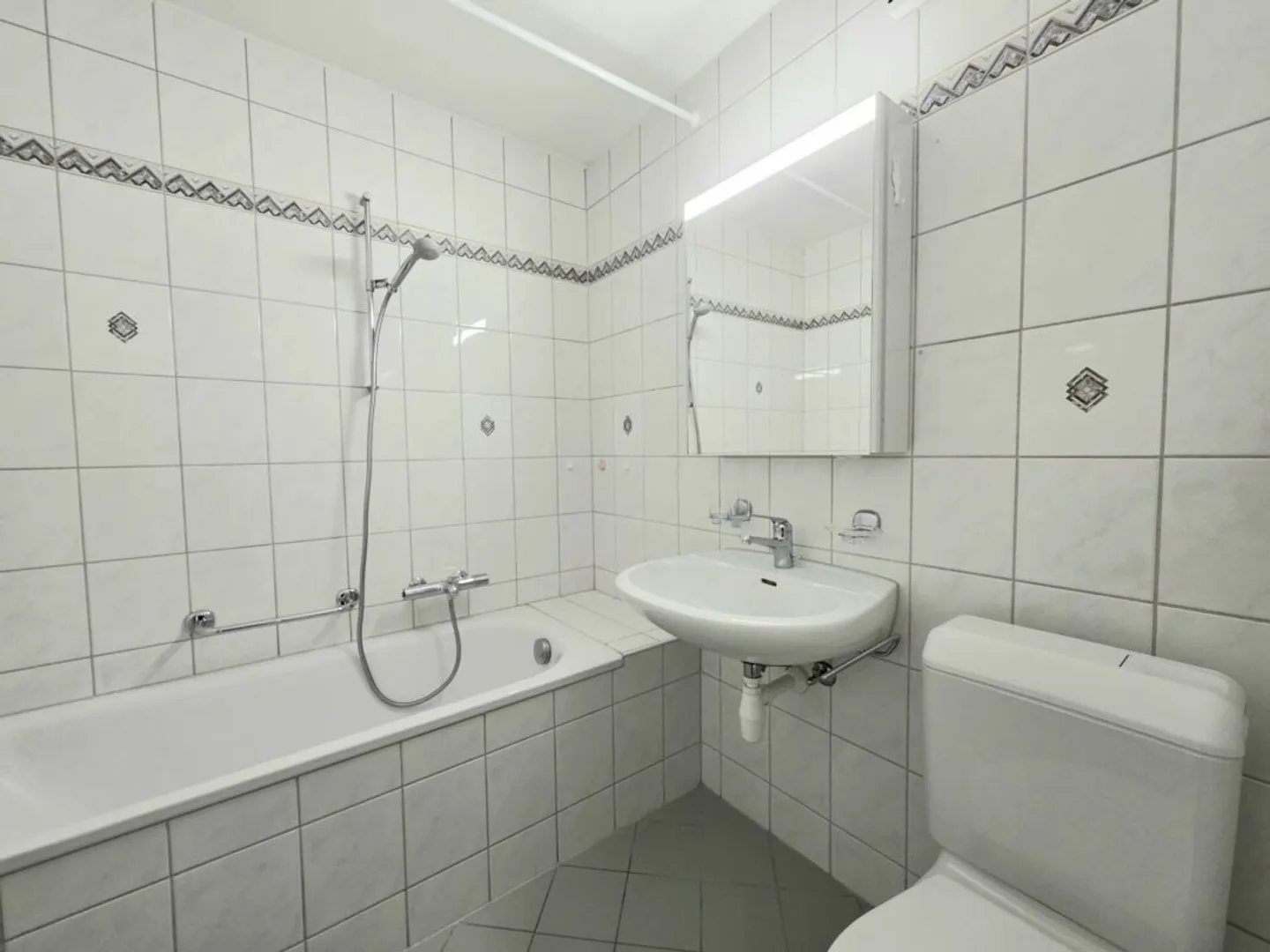 Entre forêt et ville, appartement de 3,5 pièces près de Zurich - Photo 11 sur 13