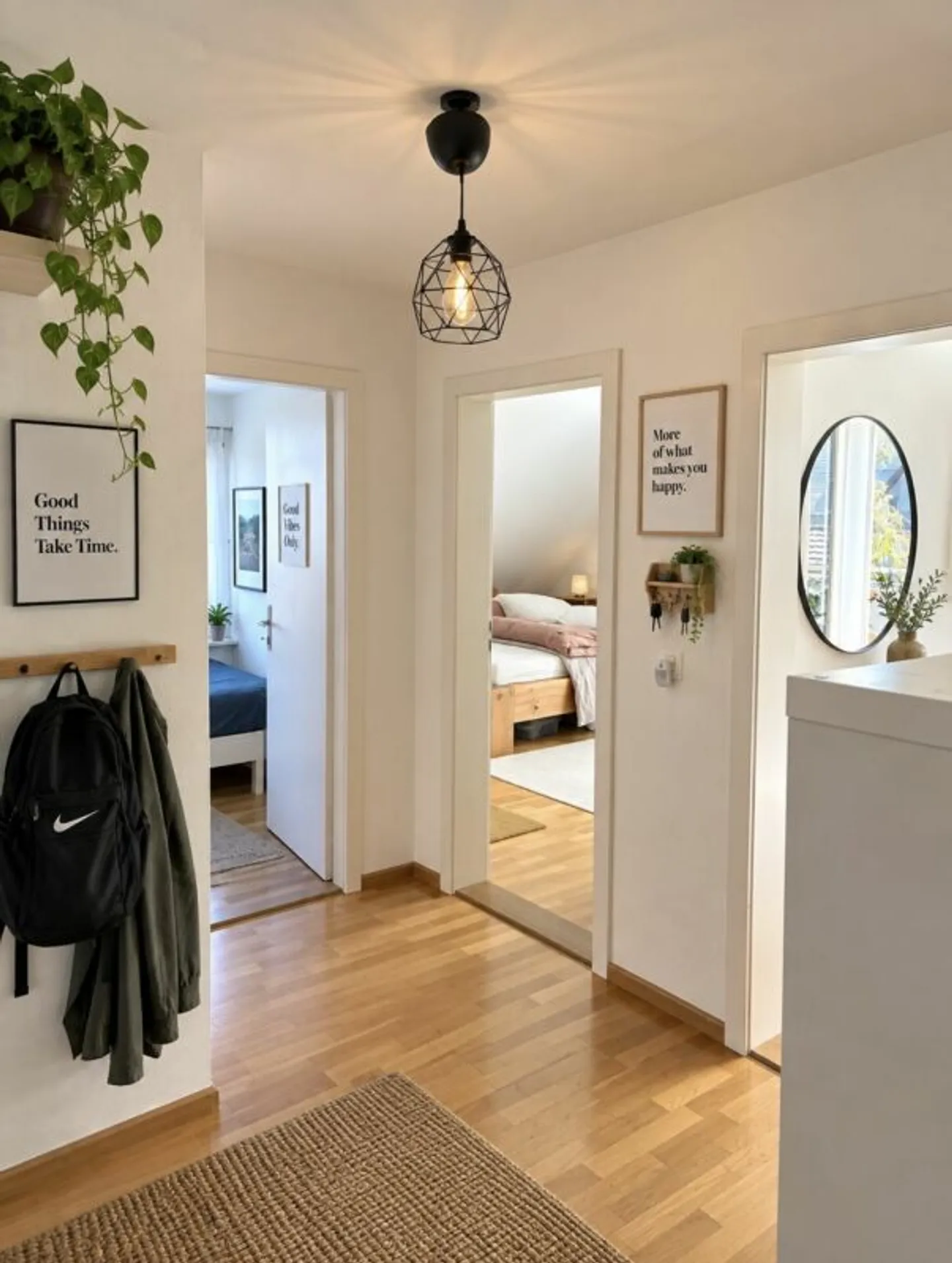 Quiet living, centrally connected - bright 4-room maisonette with large balcony in Muttenz - Photo 7 of 13