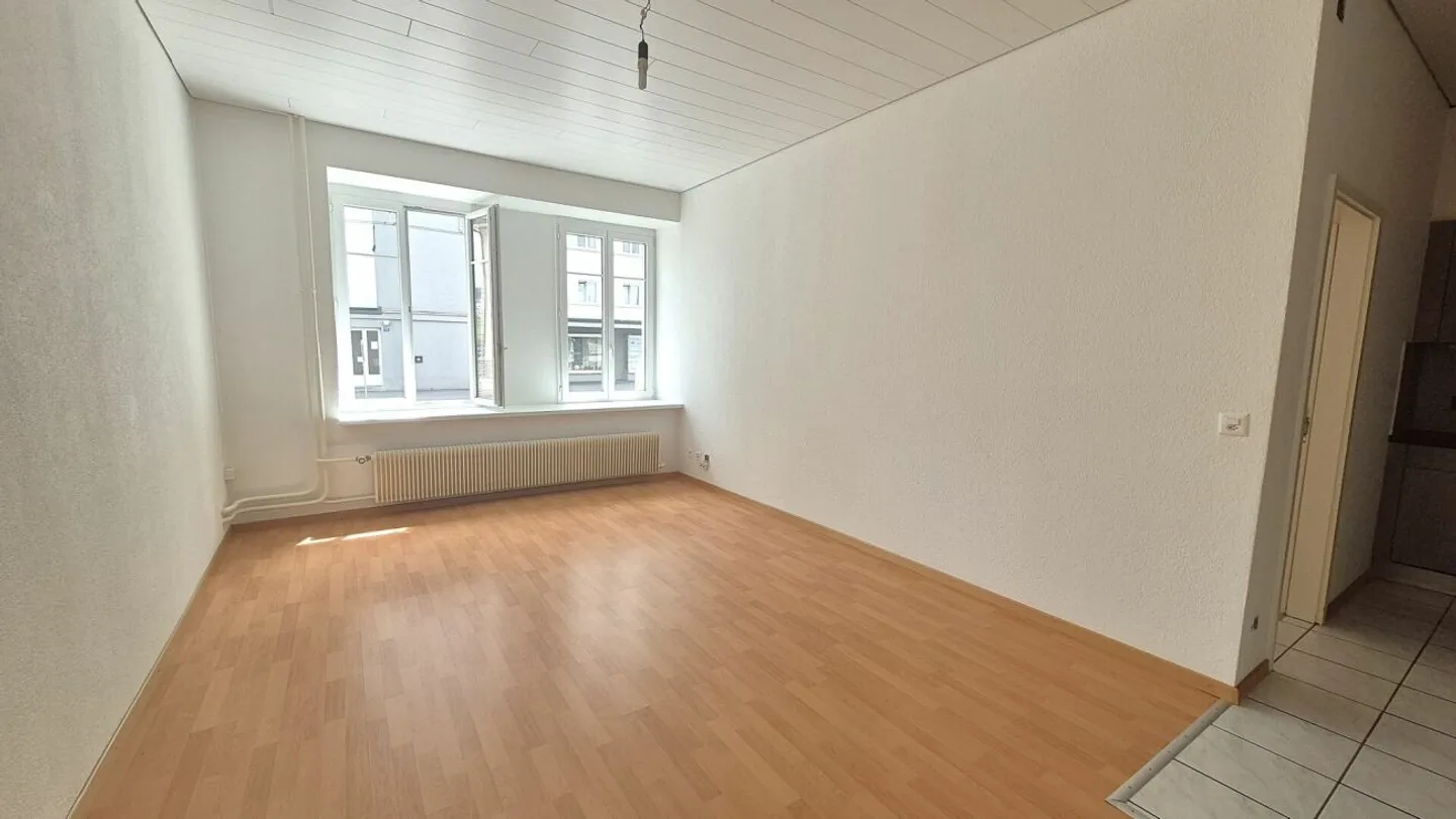 3-Zimmer-Wohnung im Erdgeschoss in La Chaux-de-Fonds - Foto 5 von 9