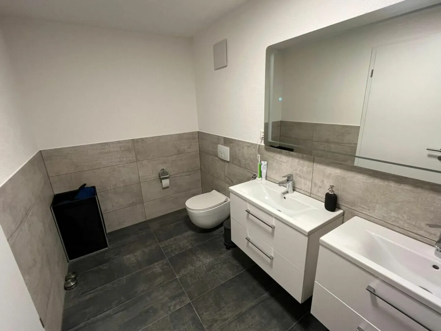 Modern 4.5 Room Apartment - Photo 6 of 8