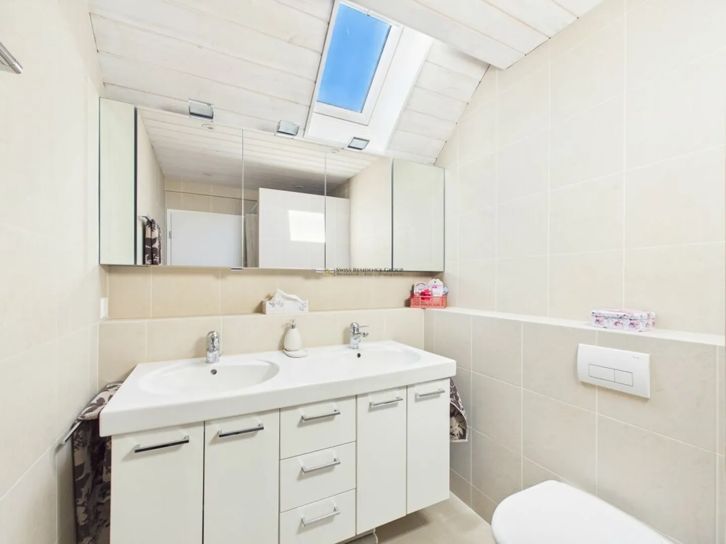 Paradis familial avec sauna et jardin spacieux - Photo 12 sur 13