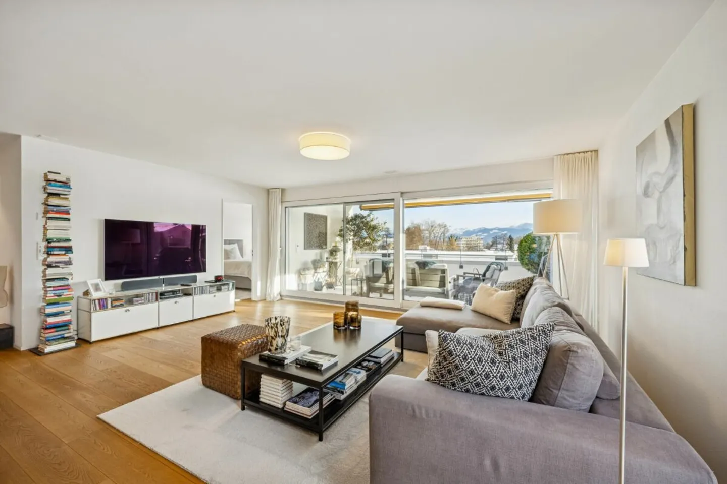 Exklusive 4.5 Zimmer-Wohnung - Foto 1 von 13