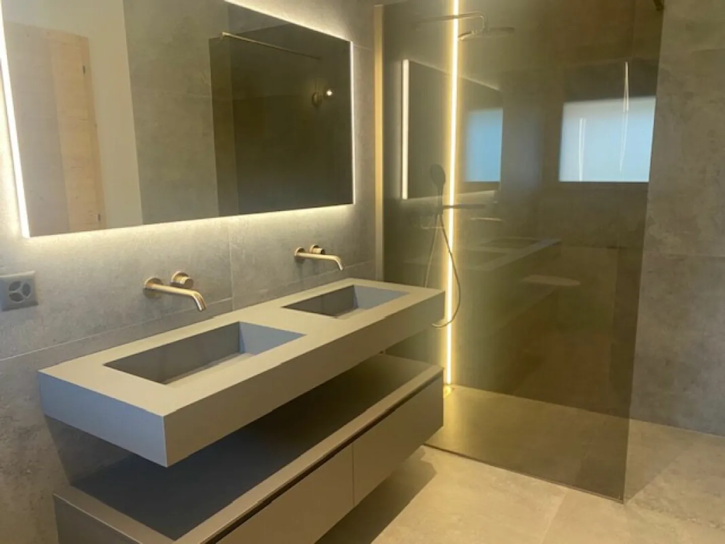 Luxuriöses Chalet Crans-Montana NEU mit Pool - Foto 5 von 13