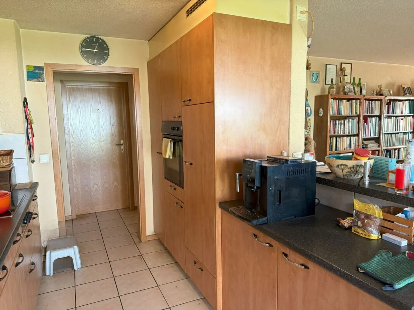 Charming 4.5-Room Apartment with Garden - Photo 9 of 13