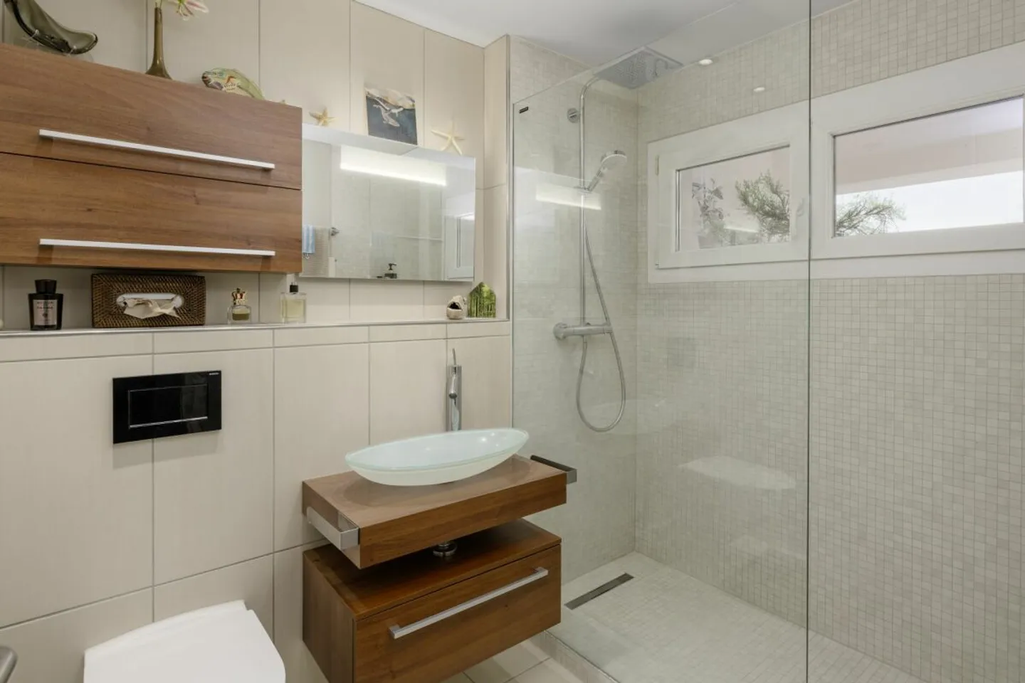 Stilvolle Wohnung mit Blick ins Grüne - Foto 6 von 7