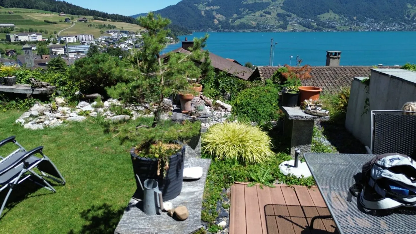 Ihre privates Paradies mit grandioser Aussicht und Garten - Photo 6 sur 13