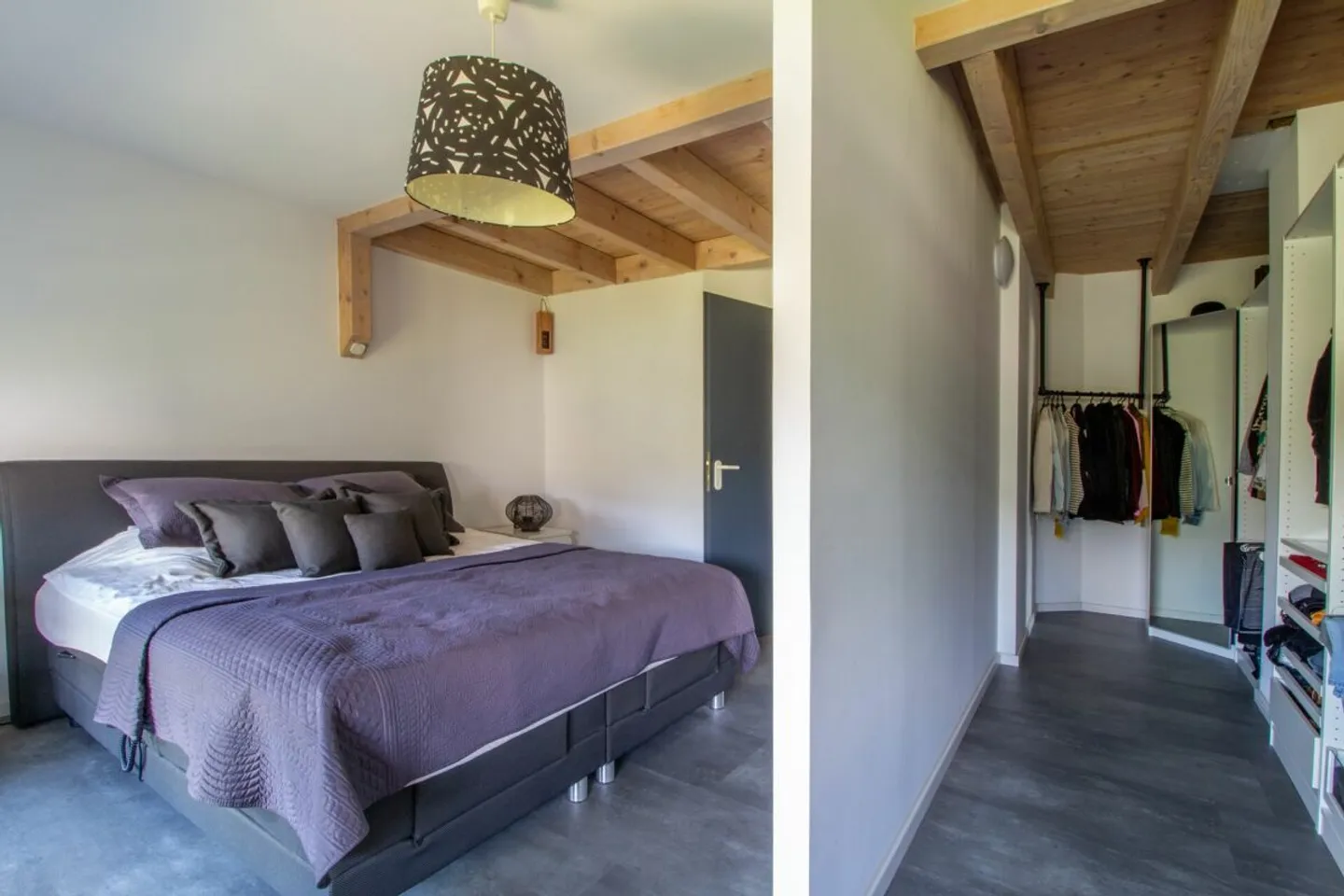 Renovated and family-friendly 5.5 room terraced single-family house - Photo 10 of 13
