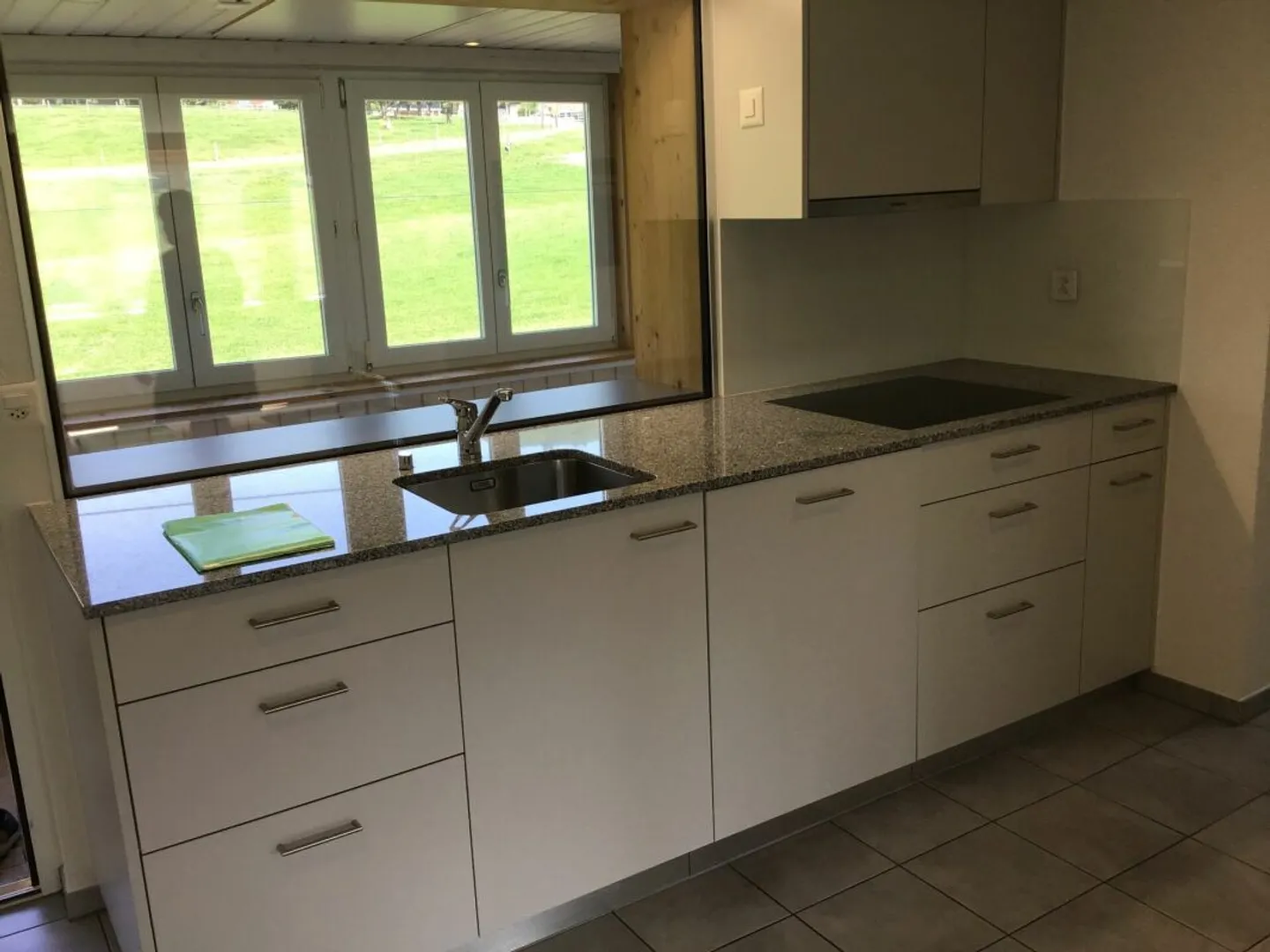 2½-Zimmer-Wohnung, hell, gemütlich, ideal für Single - Foto 2 von 9