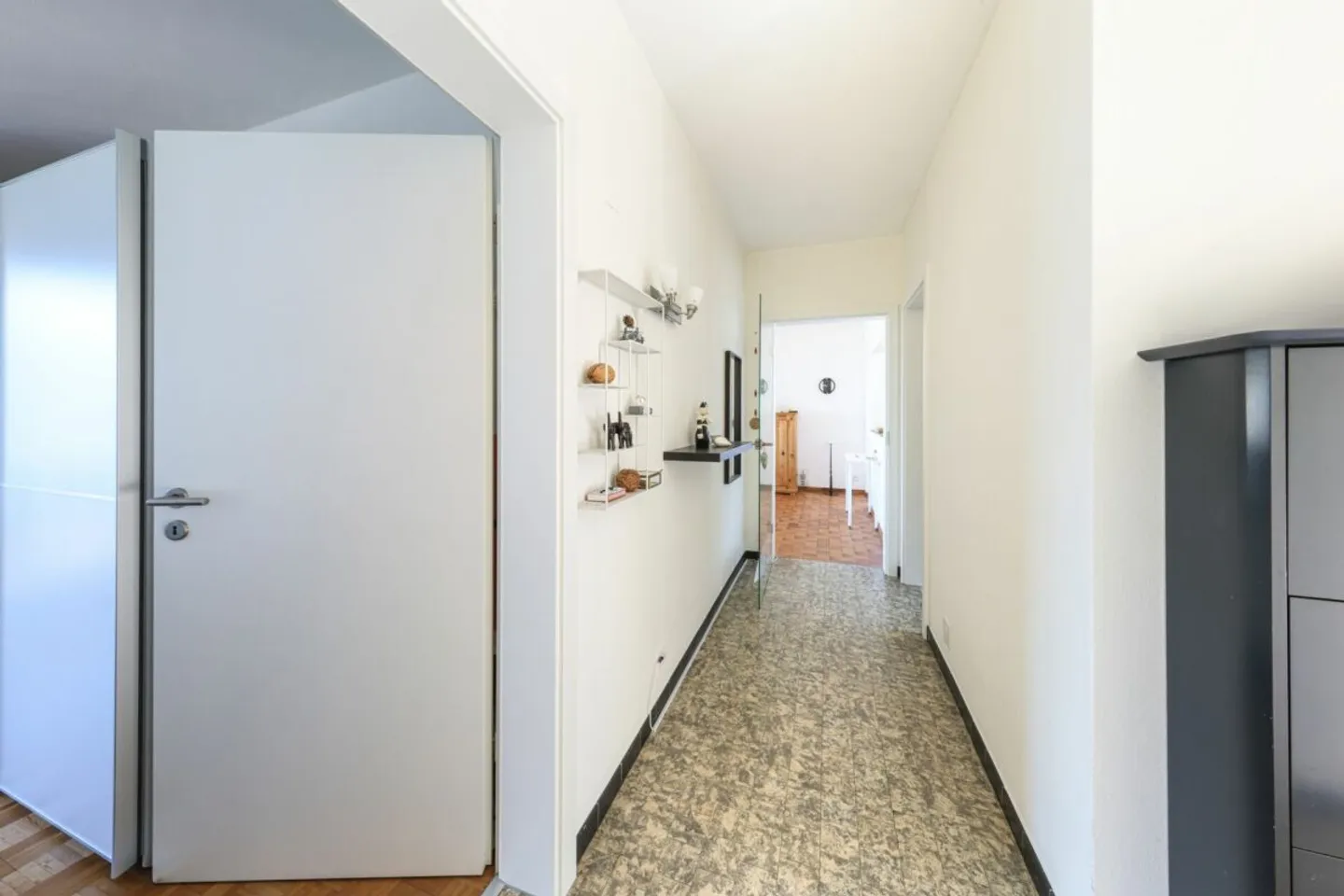 GORDEMO - Charmante Wohnung mit Seeblick - Foto 6 von 13