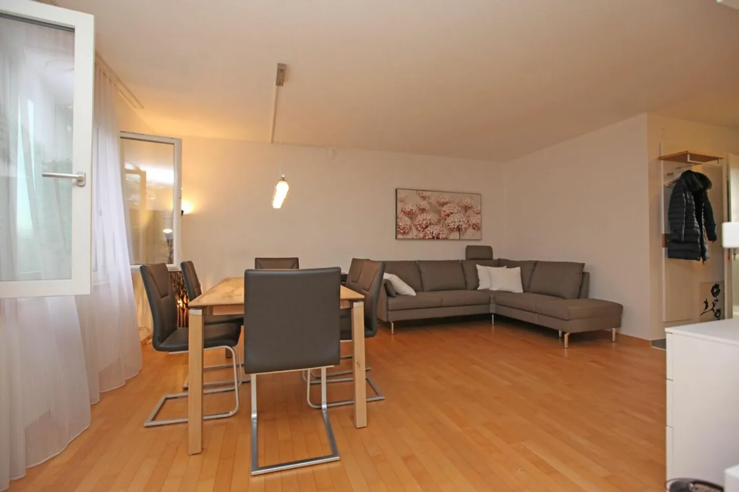 Geräumige Wohnung in Urtenen-Schönbühl - Foto 3 von 10
