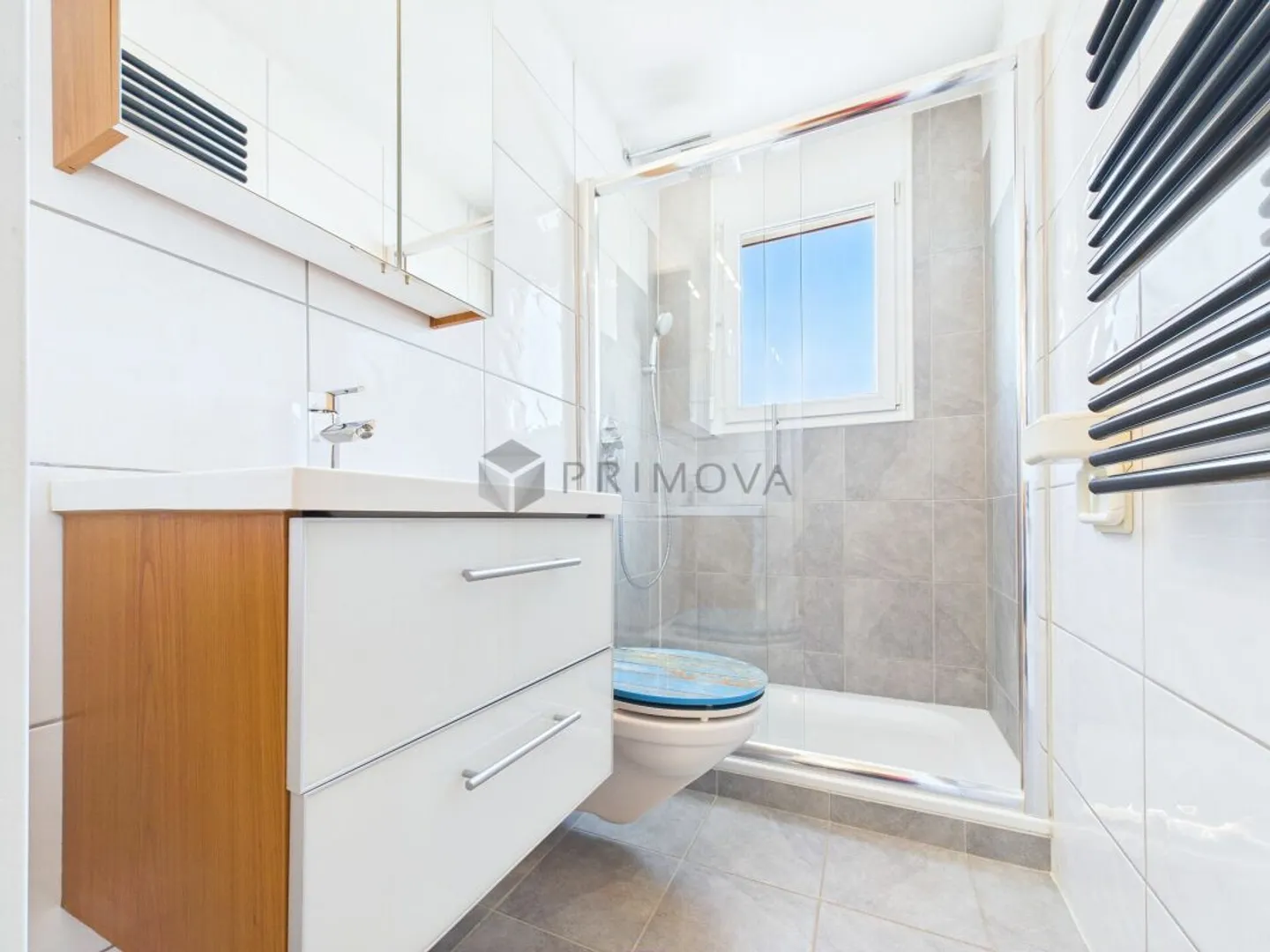Finally enough space for life. - Photo 7 of 10