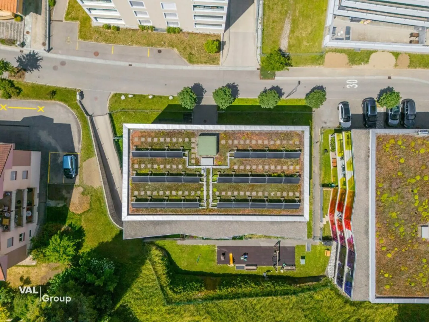 Lumineux 2.5 pièces avec spacieuse loggia dans un environnement privilégié - Photo 10 of 10