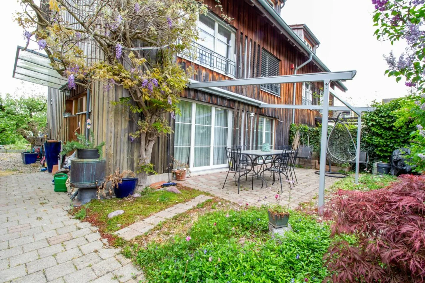 5.5-Room Semi-Detached House with Converted Attic and View - Photo 3 of 13