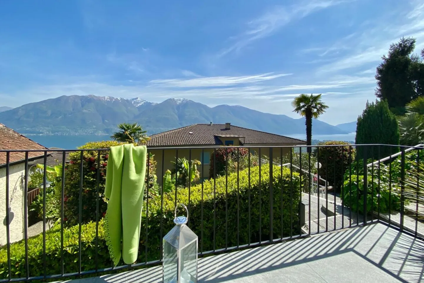 Elegante "Pied a terre" in una posizione tranquilla e soleggiata - ideale per gli utenti dei mezzi pubblici - Foto 1 di 13