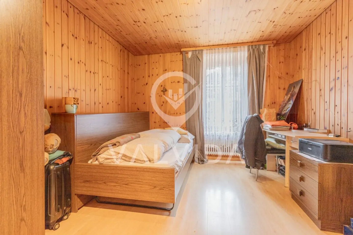 Attractive 4.5-room penthouse in a central location - Photo 8 of 13