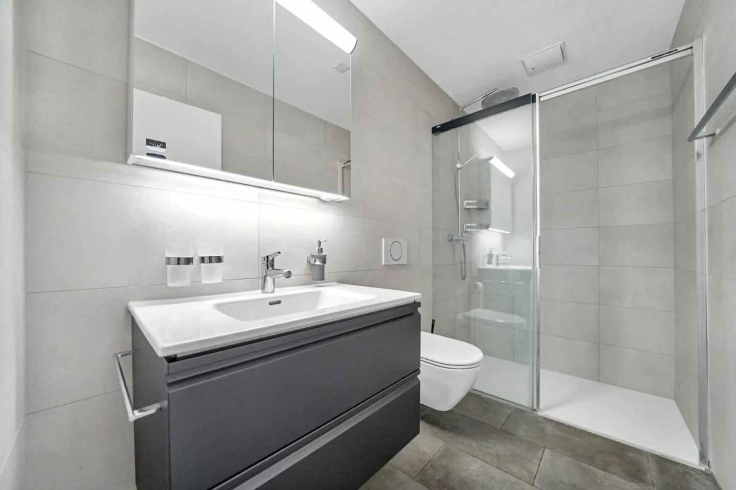 Là où les cœurs de famille s'épanouissent - 5,5 pièces avec accès au jardin - Photo 13 sur 13