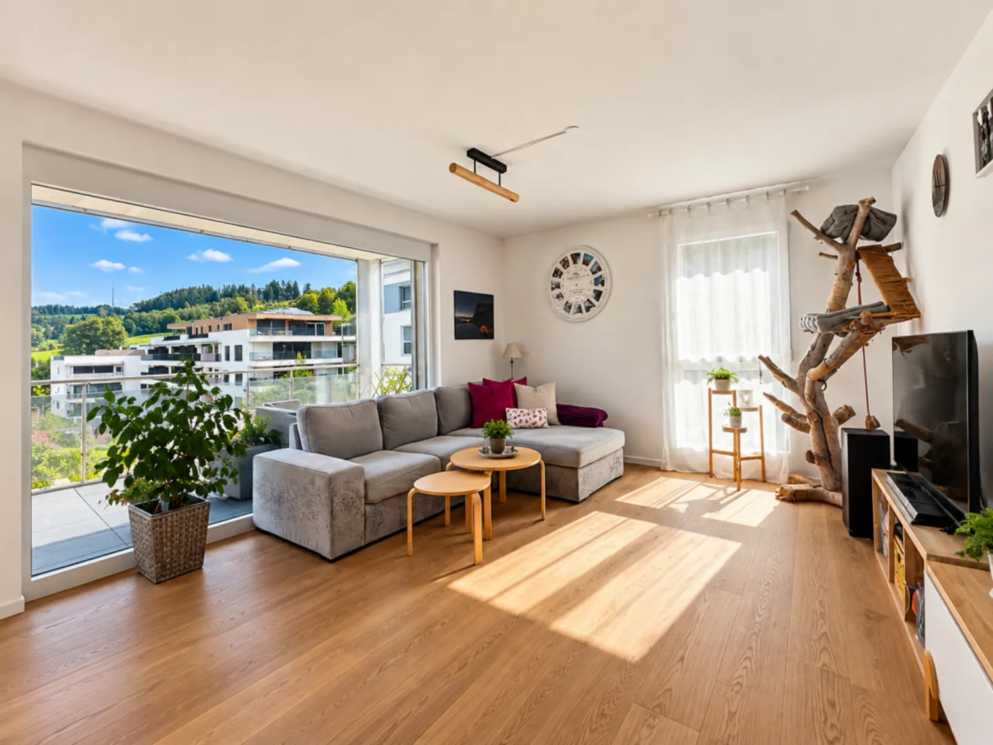 Magnifico appartamento di 4,5 locali con terrazza - Foto 3 di 13