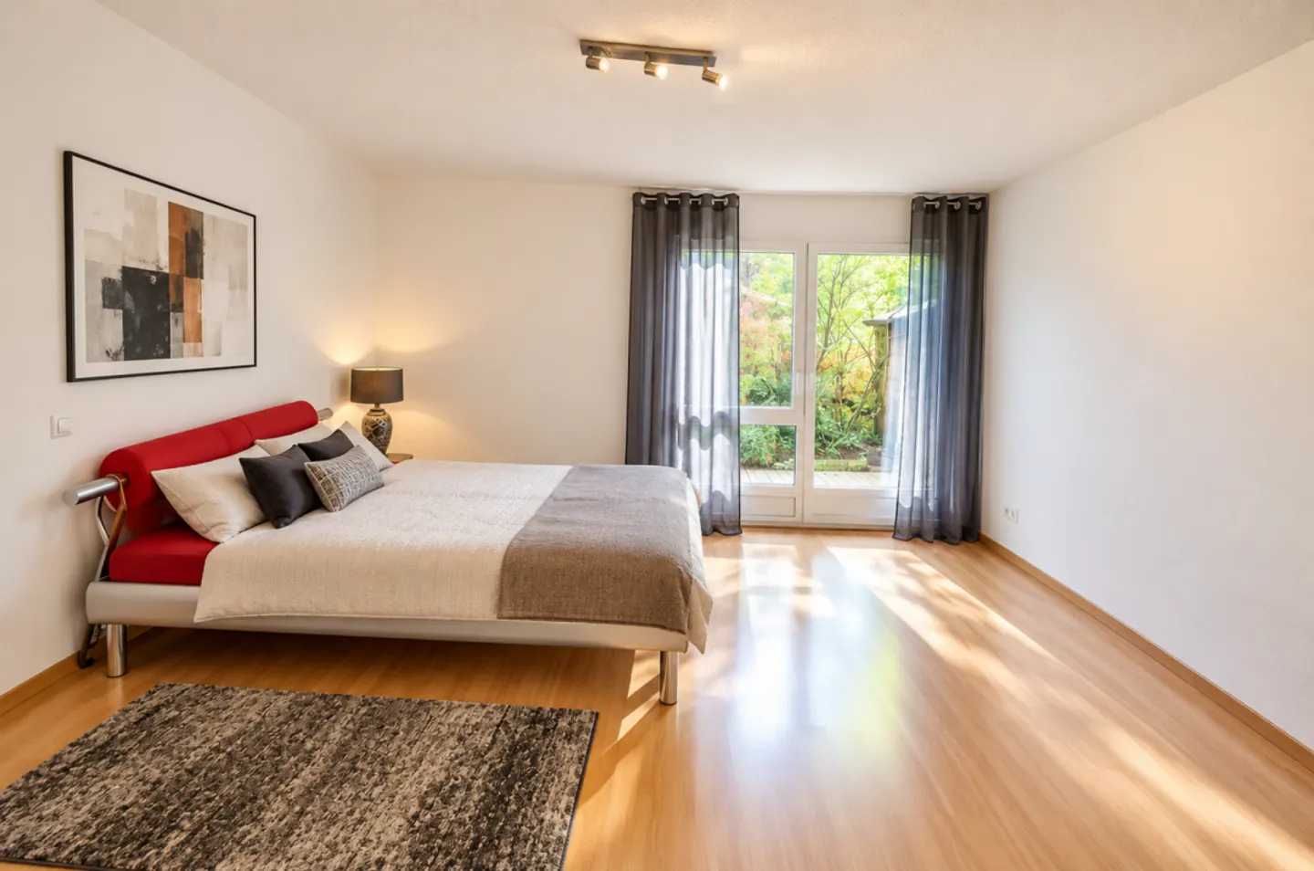 Geräumiges Einfamilienhaus mit Wohnung - Foto 11 von 13