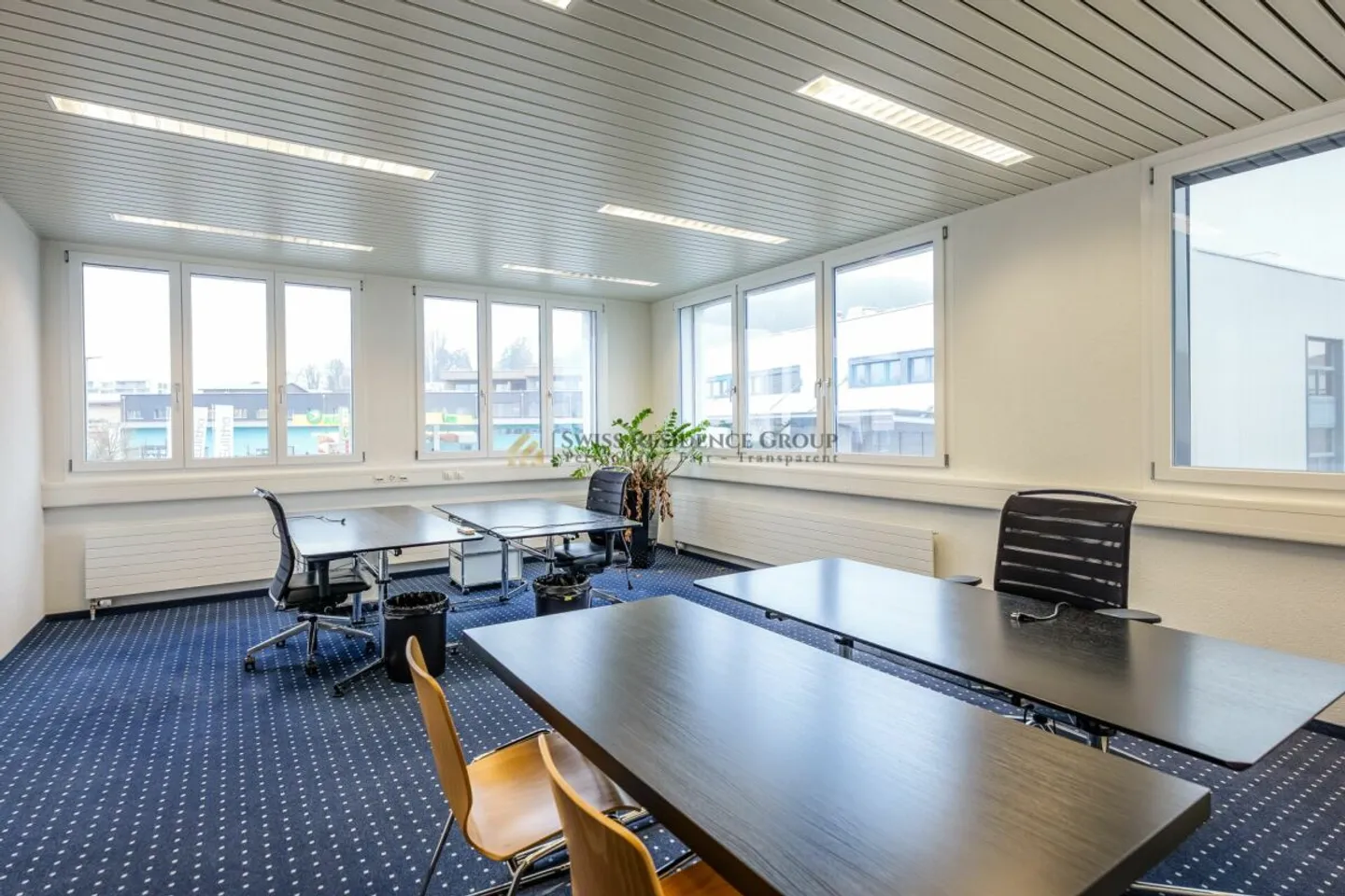 Repräsentative Büro- und Schulungsfläche direkt am Bahnhof Würenlos - Photo 8 sur 11