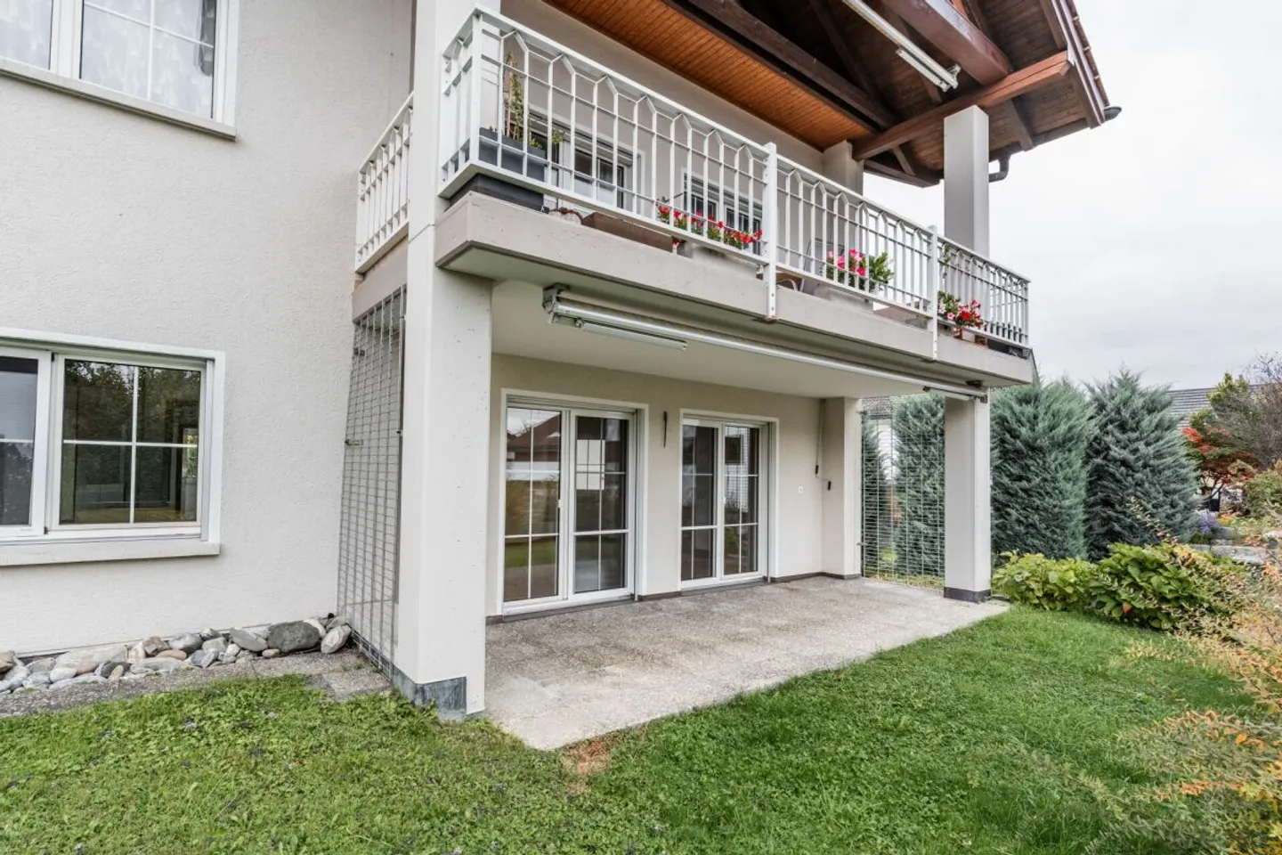 Appartamento giardino luminoso in una posizione tranquilla e soleggiata - Foto 10 di 11