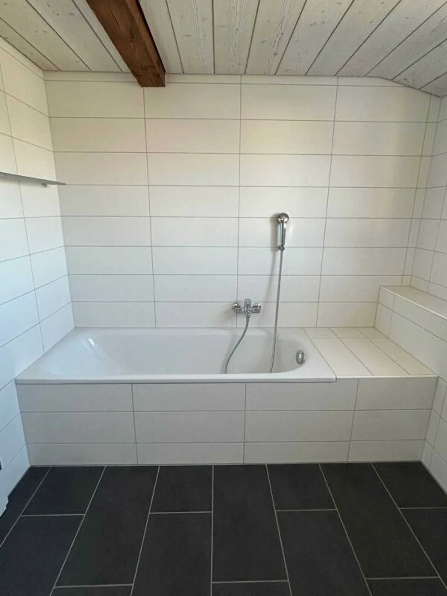 Individual Villa 6.5 Rooms in Saignelégier - Photo 9 of 10