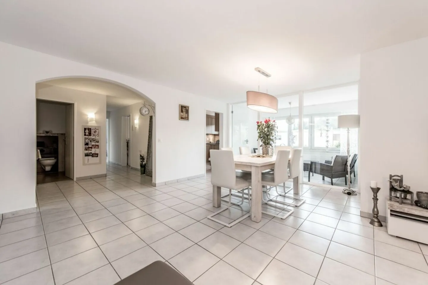 Grosszügige 5.5-Zimmer-Familienwohnung im beliebten Bruggereggquartier - Foto 3 di 13