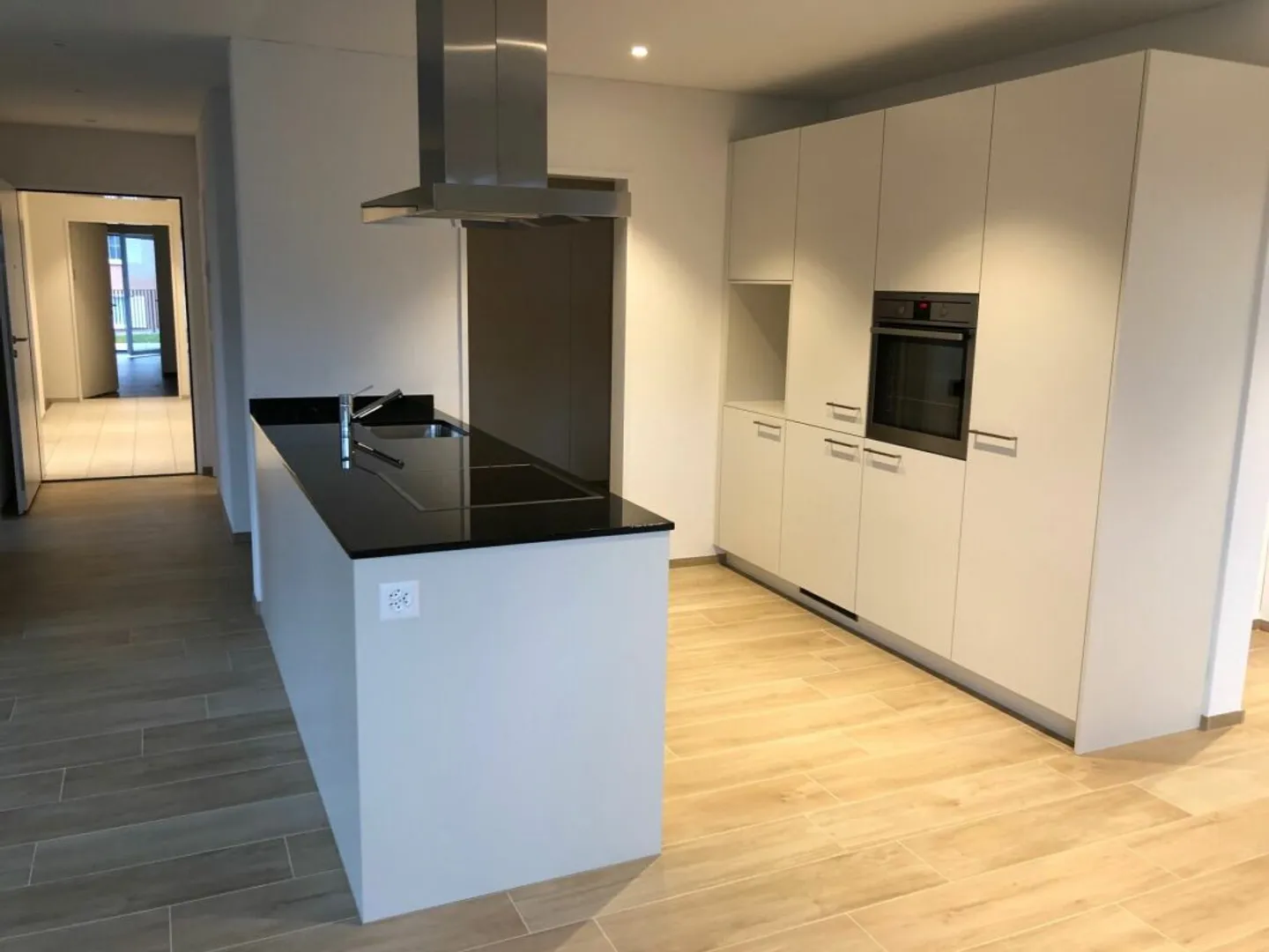 3.5 Room Apartment on the Ground Floor - Photo 4 of 9