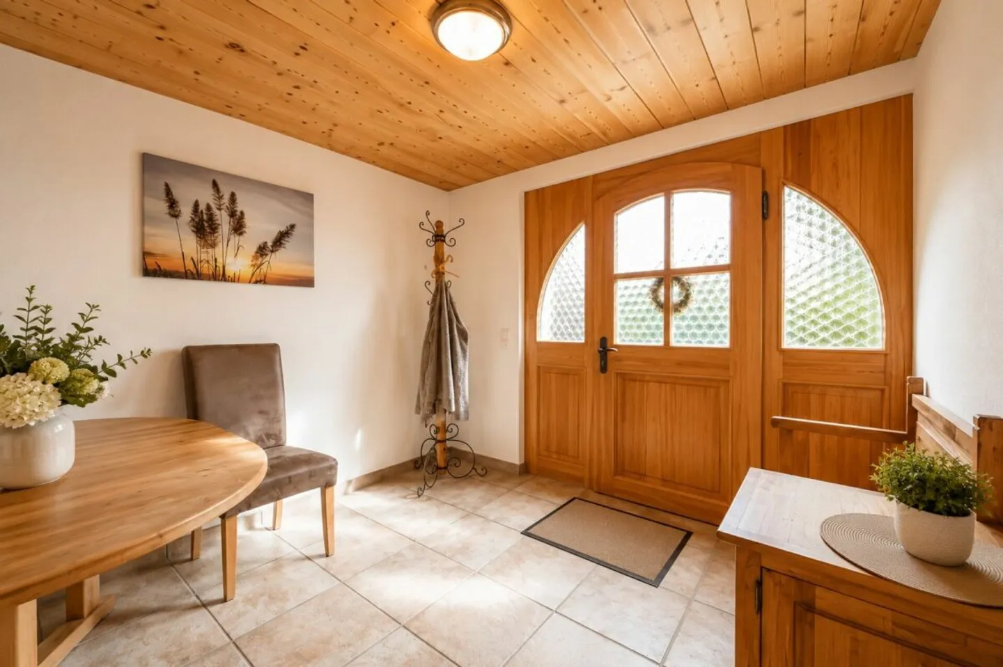 Einzigartiges Vollholzhaus mit Bergsicht - Foto 7 von 13
