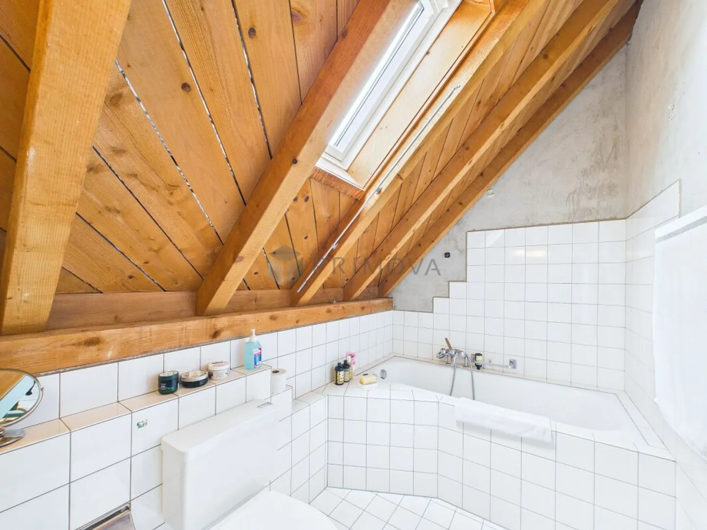 Appelez cette maison dans un endroit calme avec vue sur la nature votre maison! - Photo 9 sur 13