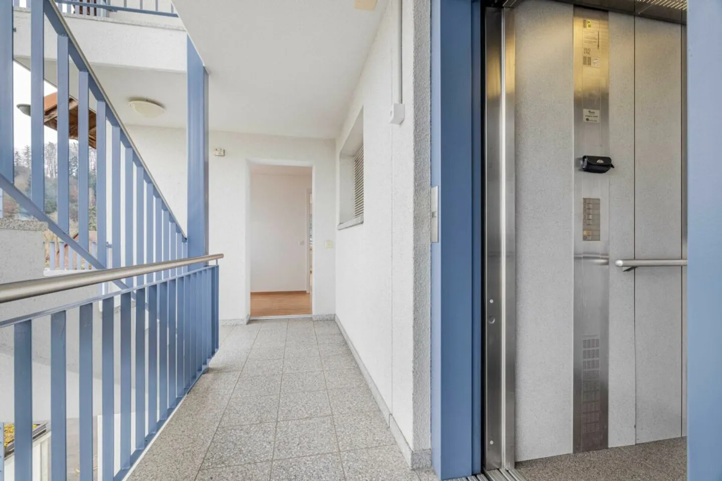 Vivere in modo adeguato all'età in un ambiente curato - Appartamento di 3,5 stanze in una posizione tranquilla a Berneck SG - Foto 7 di 11