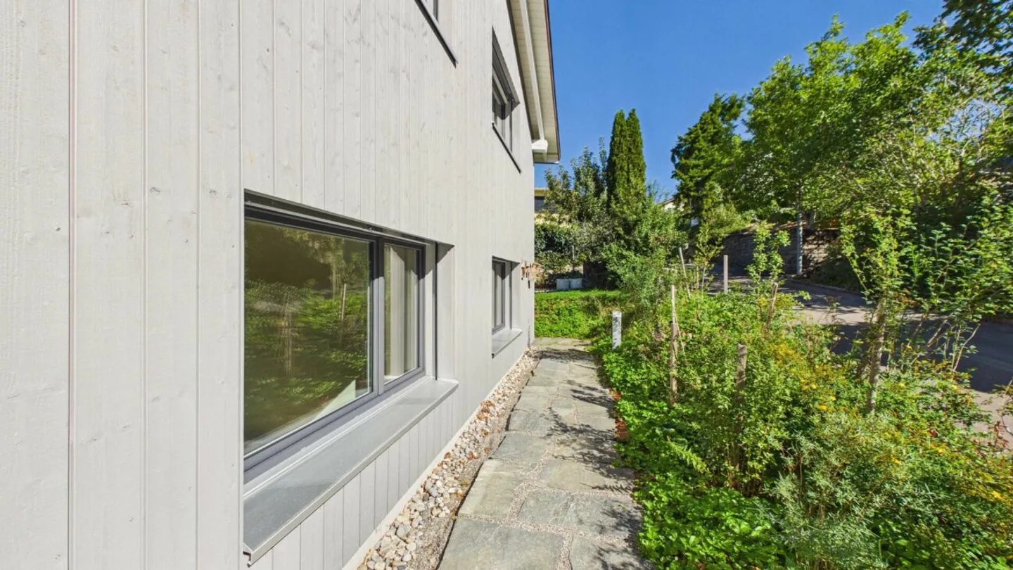 Freshly renovated semi-detached house with extension in Elgg - Photo 2 of 10