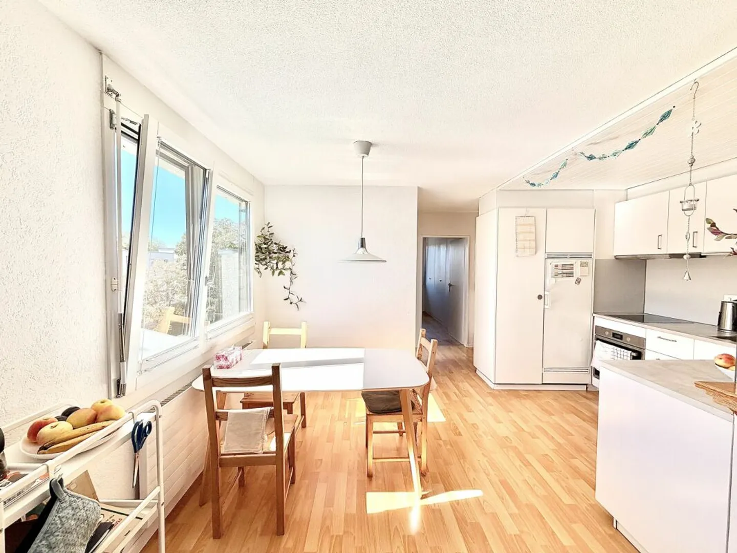 Appartement attrayant de 3,5 pièces à Moosseedorf ! - Photo 2 sur 9