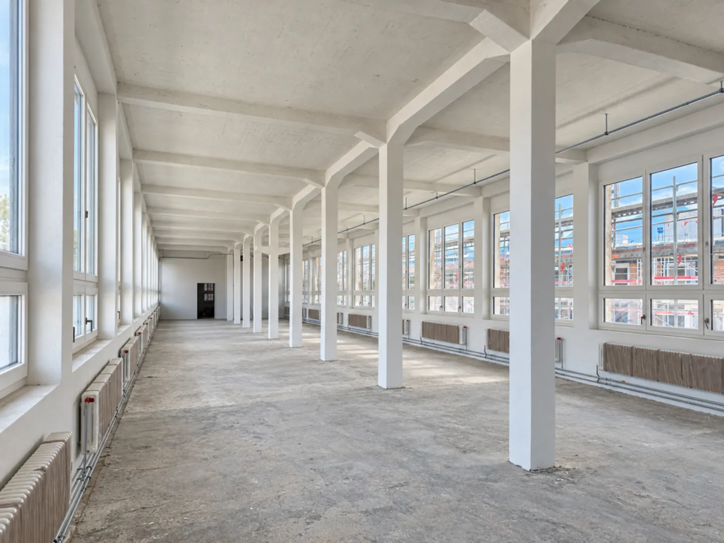 Spazio commerciale moderno con un fascino storico - Foto 4 di 8
