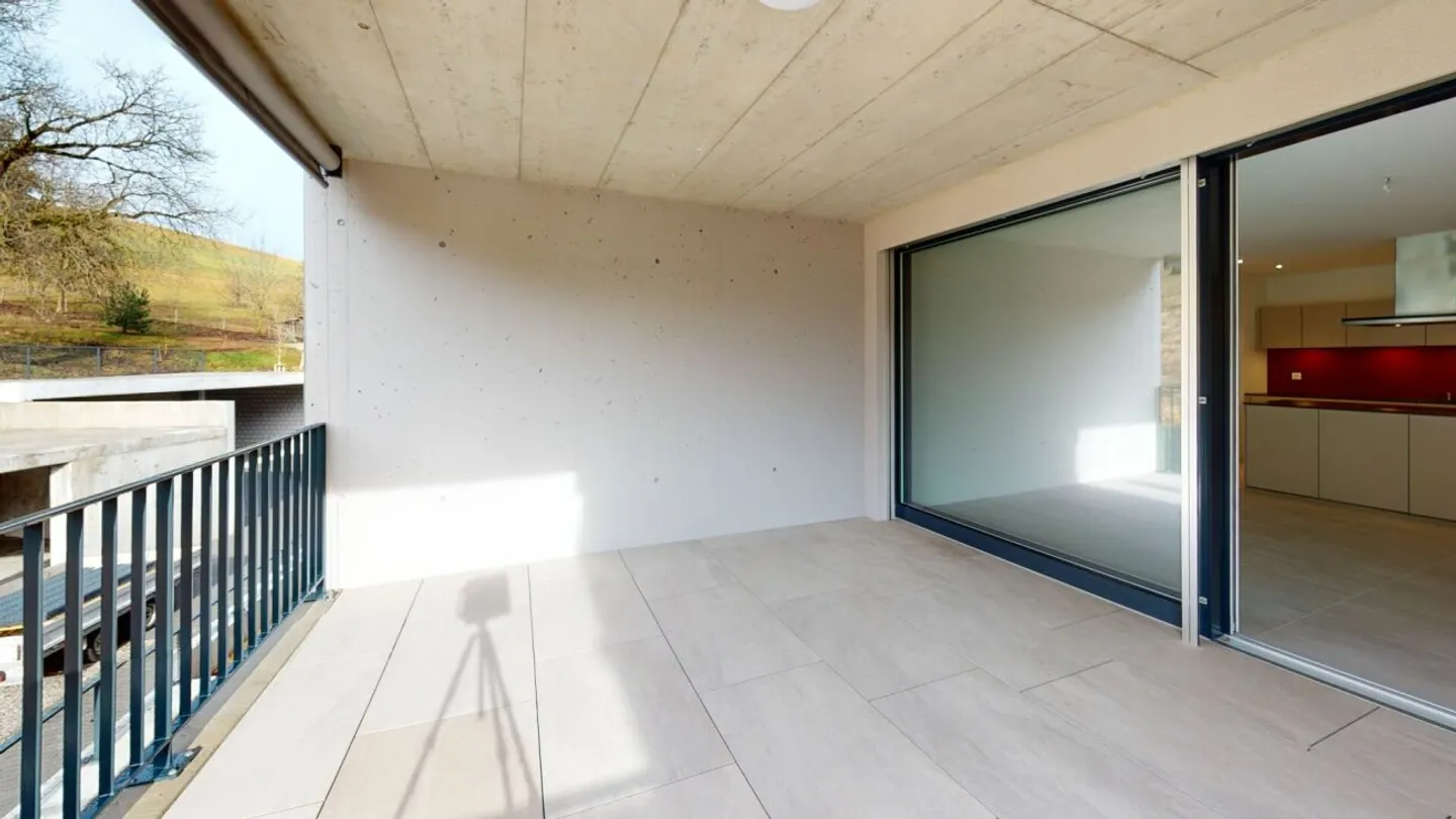 Appartamento moderno di 3,5 stanze con ampio balcone a Zeihen - Foto 12 di 13