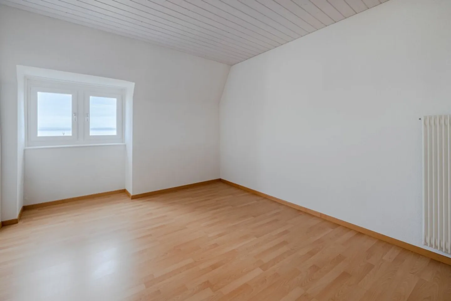 Einzigartige Dachwohnung in Seenähe - Photo 12 sur 13