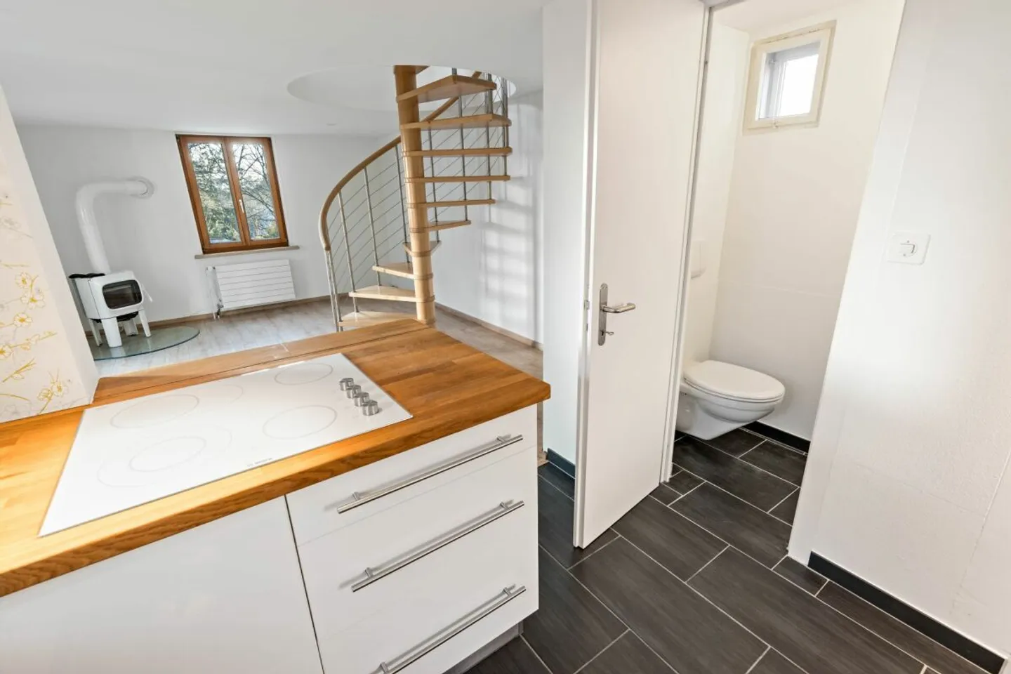 Tiny house urbano con giardino. Vivere in modo compatto a San Gallo - Foto 6 di 13