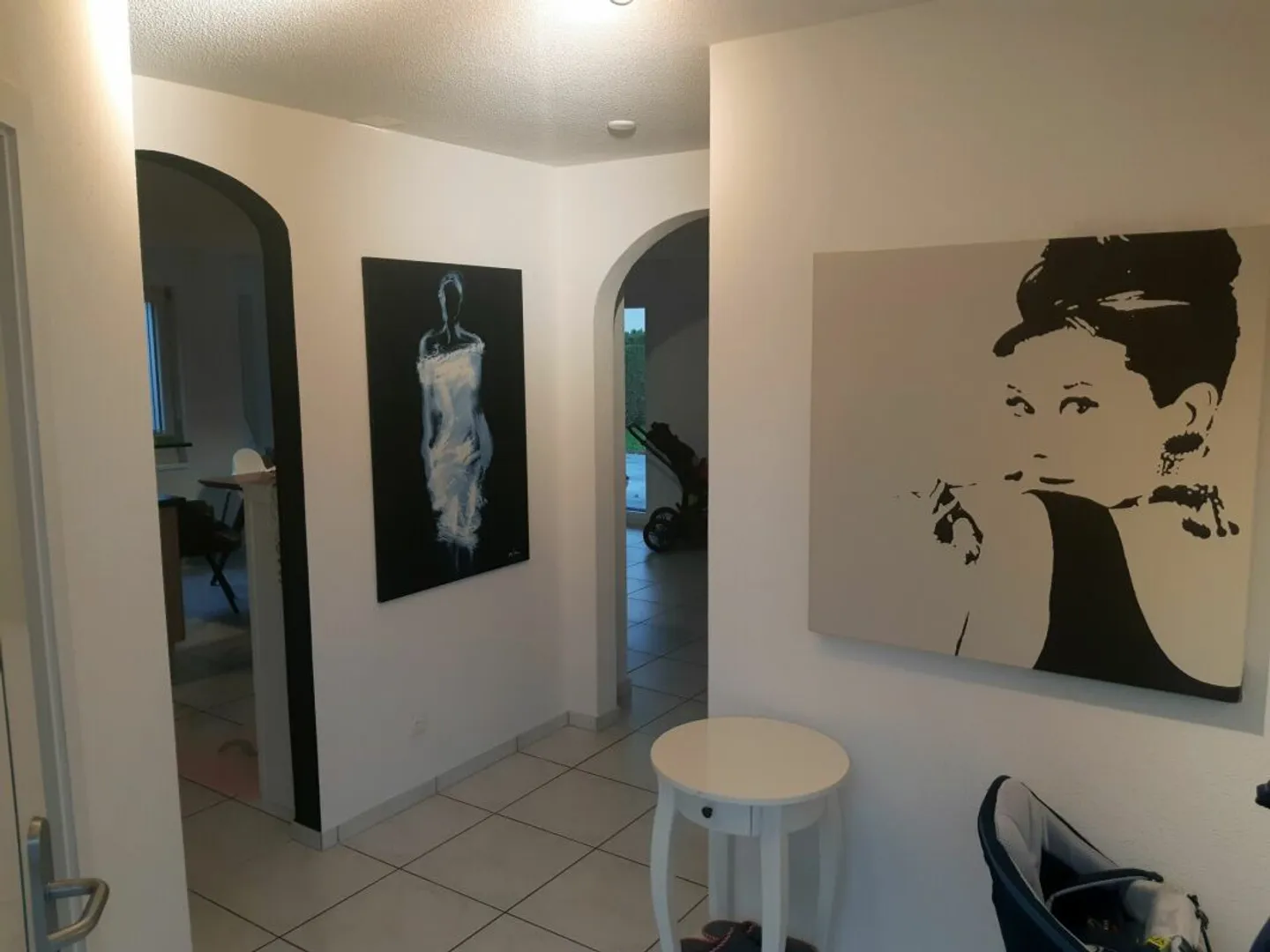 Well-maintained semi-detached house in a quiet residential area - Photo 5 of 13