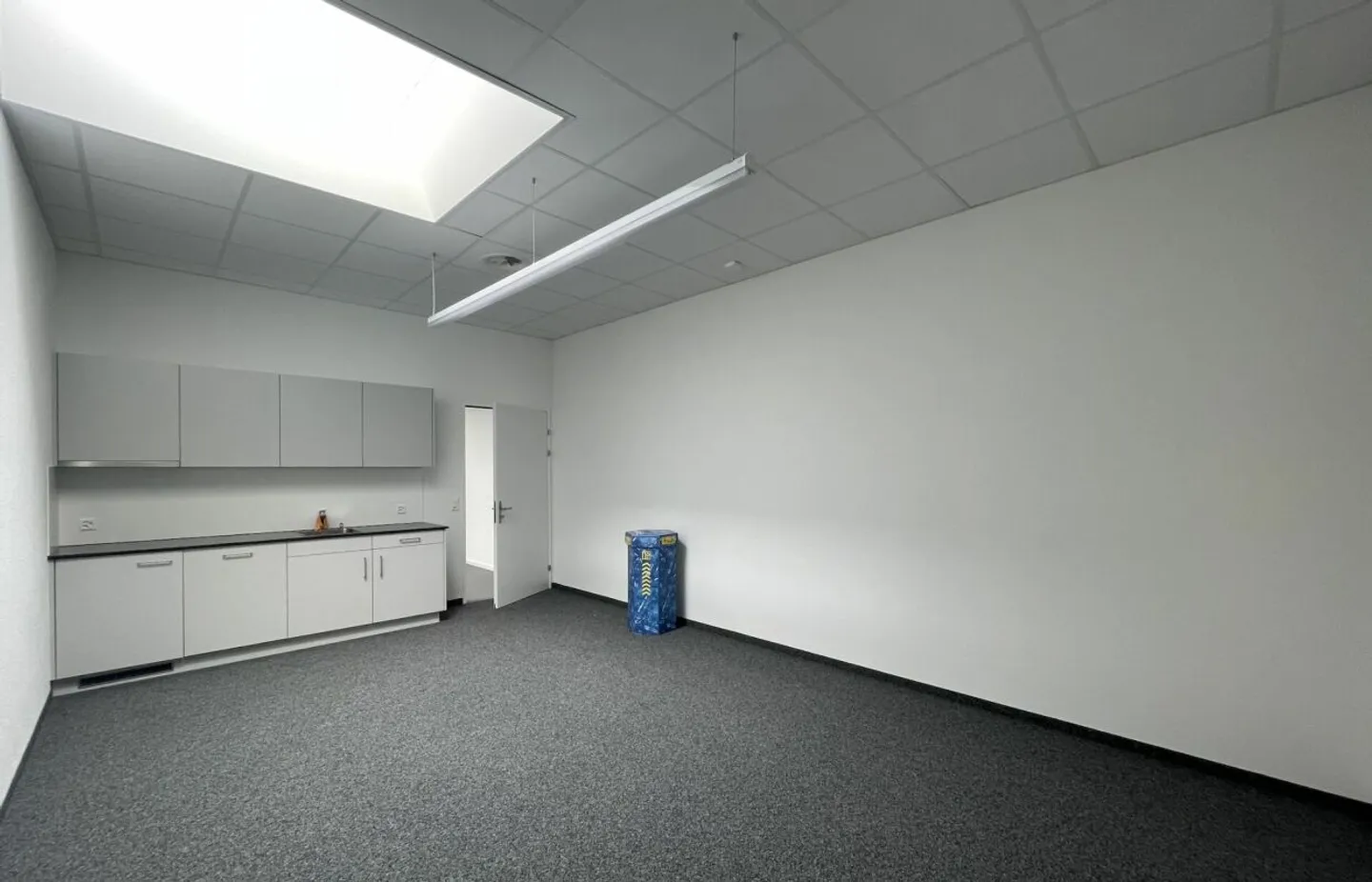 Helle Bürofläche in Unterentfelden - Foto 7 von 13