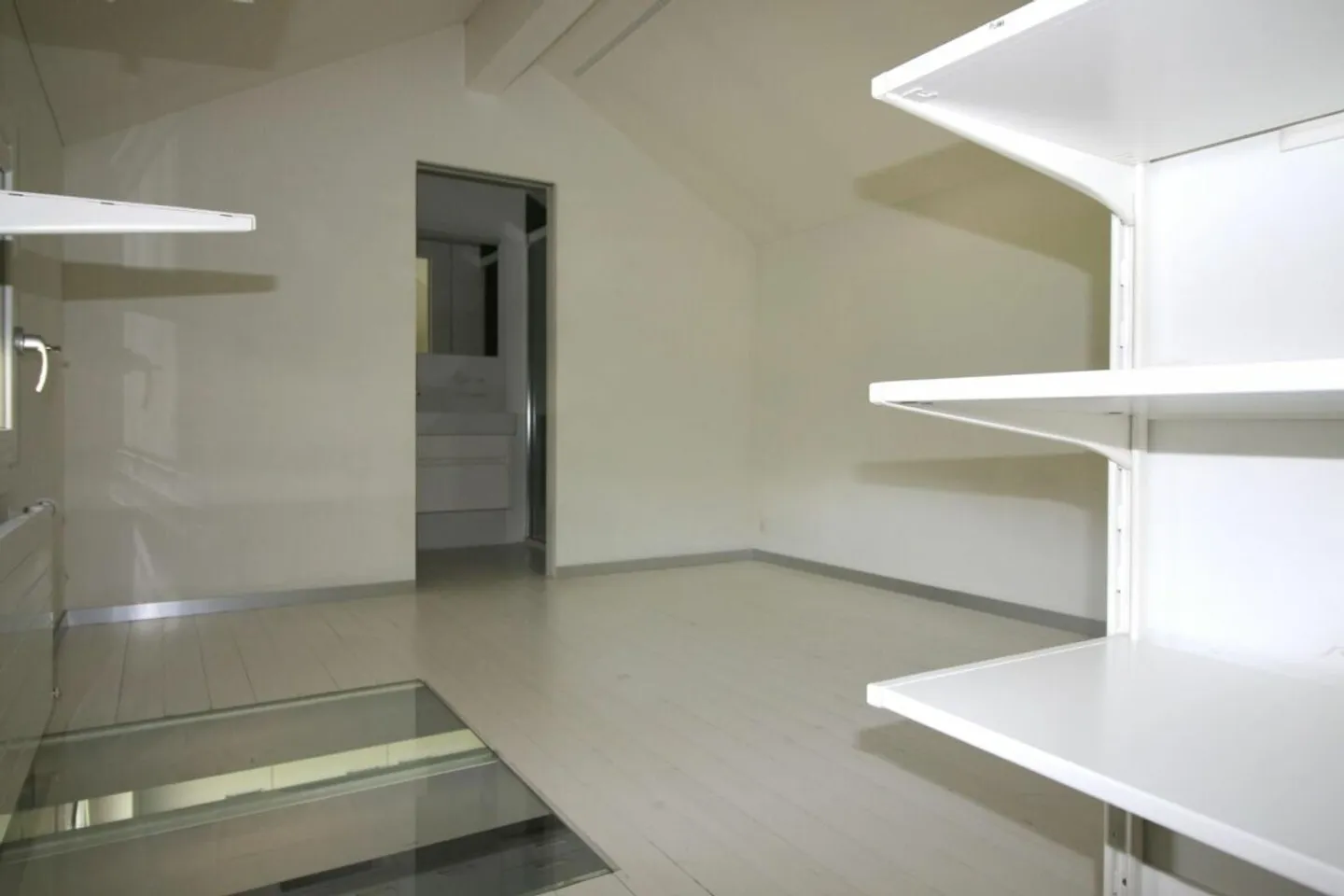 Exclusively: 2.5-room apartment in Plan-les-Ouates - for sale - Photo 11 of 13