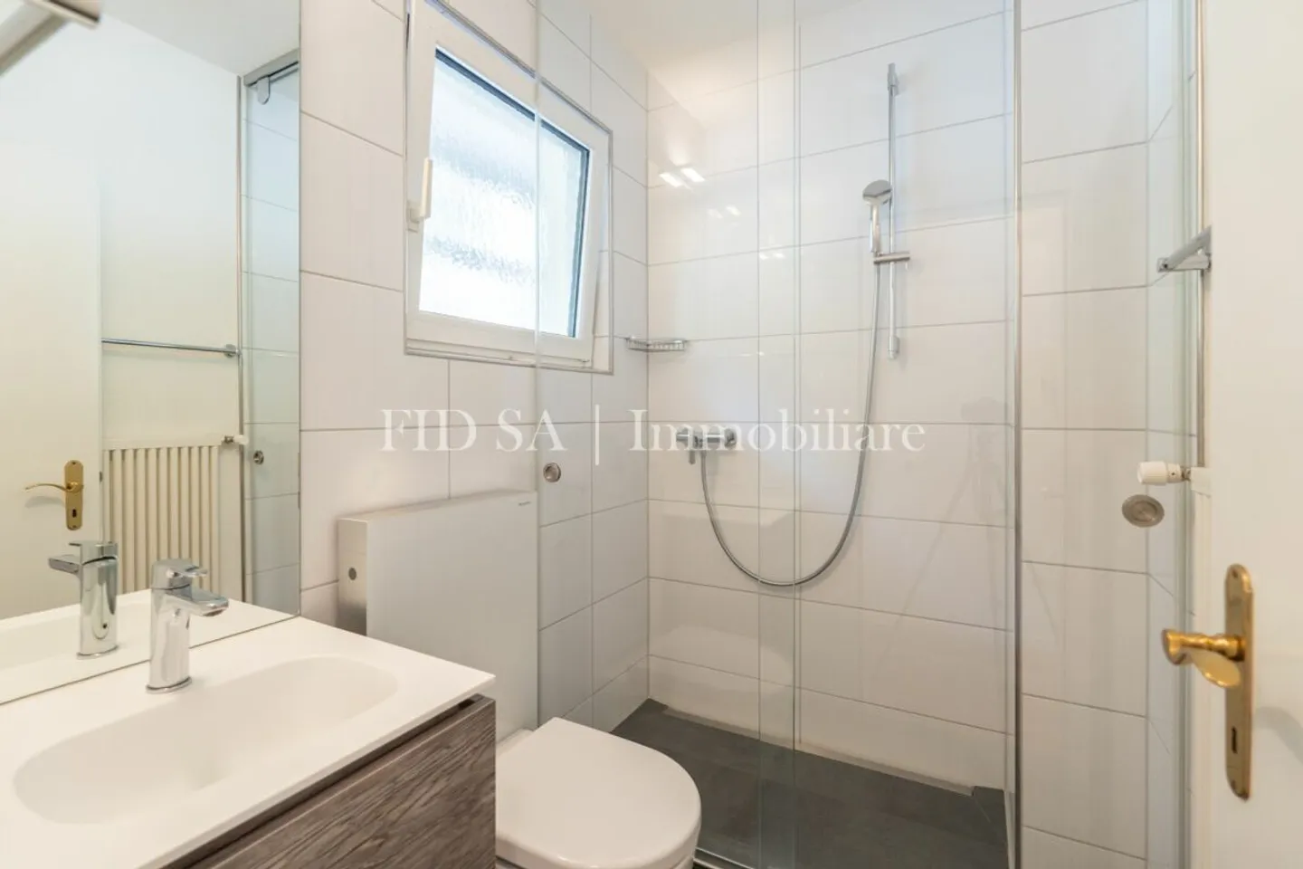 Charmante Wohnung mit Seesicht - Foto 7 von 7